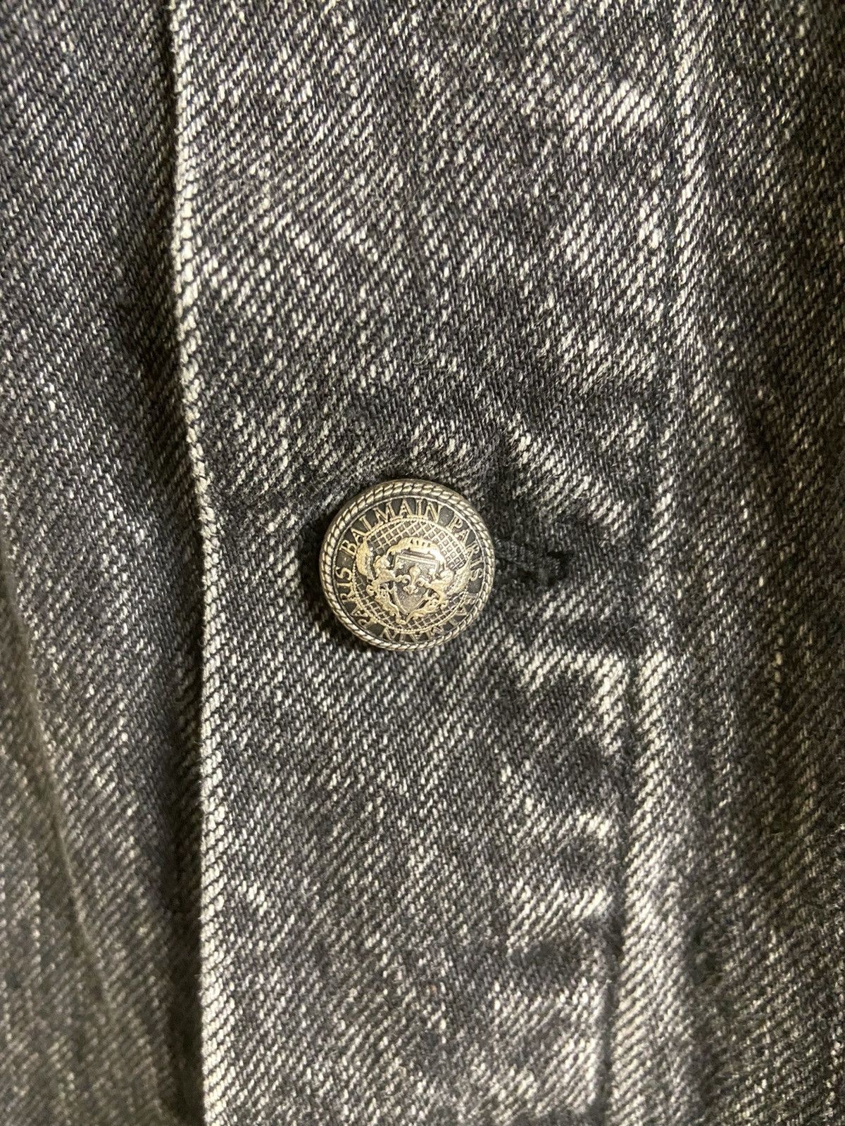 Balmain Japanese symbols embroidered denim jacket sz 52 Size US L / EU 52-54 / 3 - 3 Thumbnail