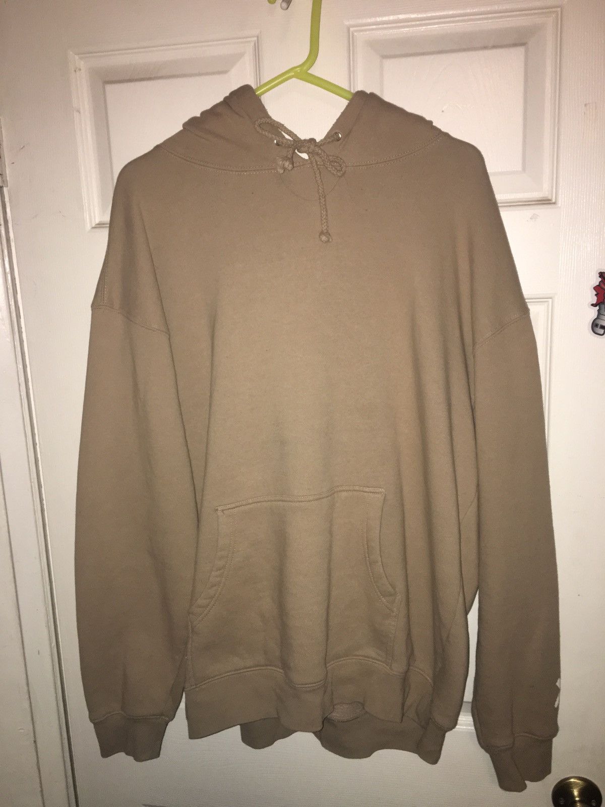 Banned la hoodie clearance