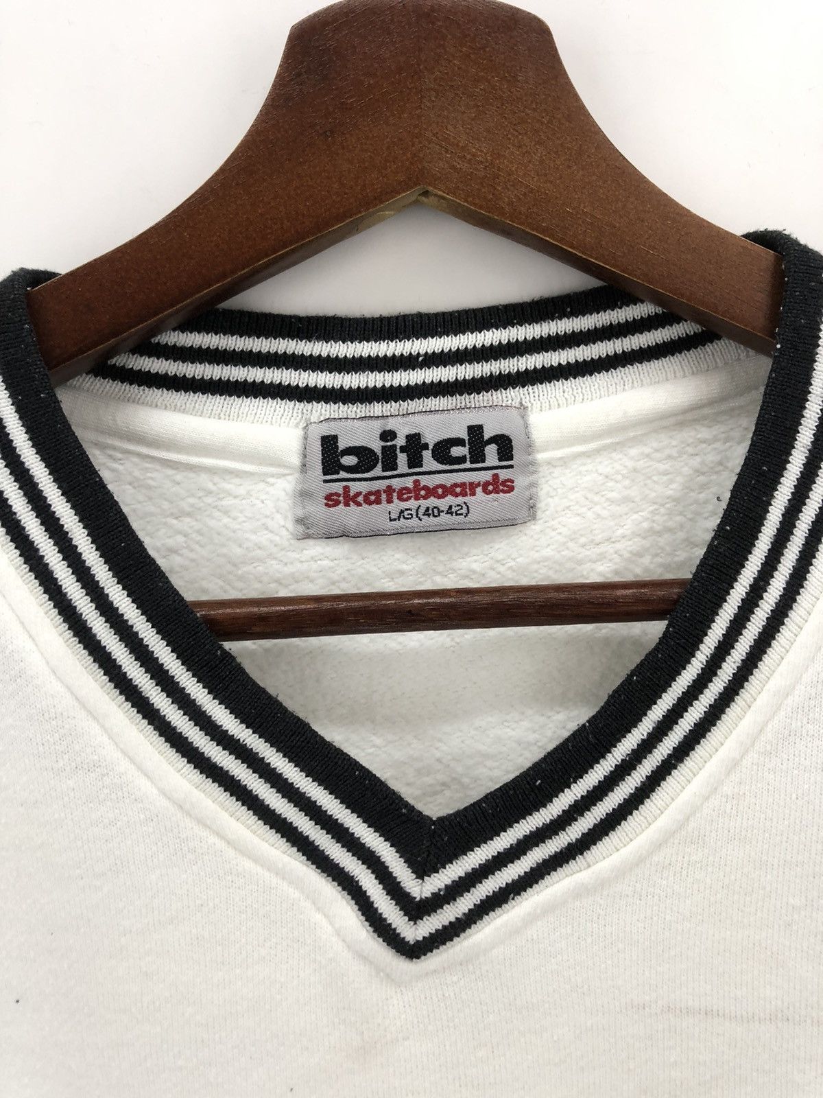 Vintage × Welcome Skateboards Vintage Bitch Skateboard Crewneck Size US L / EU 52-54 / 3 - 3 Thumbnail