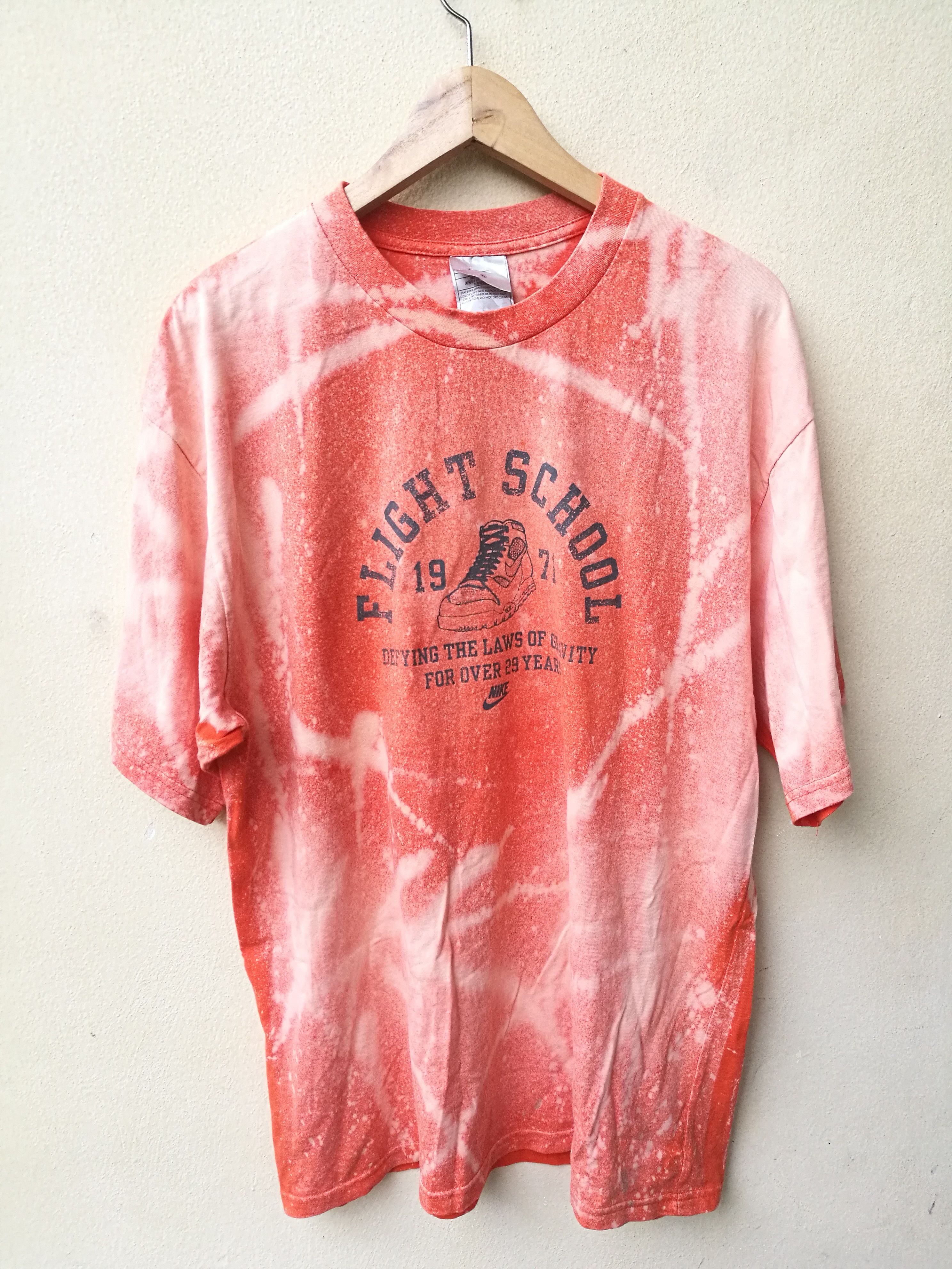 Nike × Vintage Vintage Nike custom bleach wash tees Size US XL / EU 56 / 4 - 1 Thumbnail