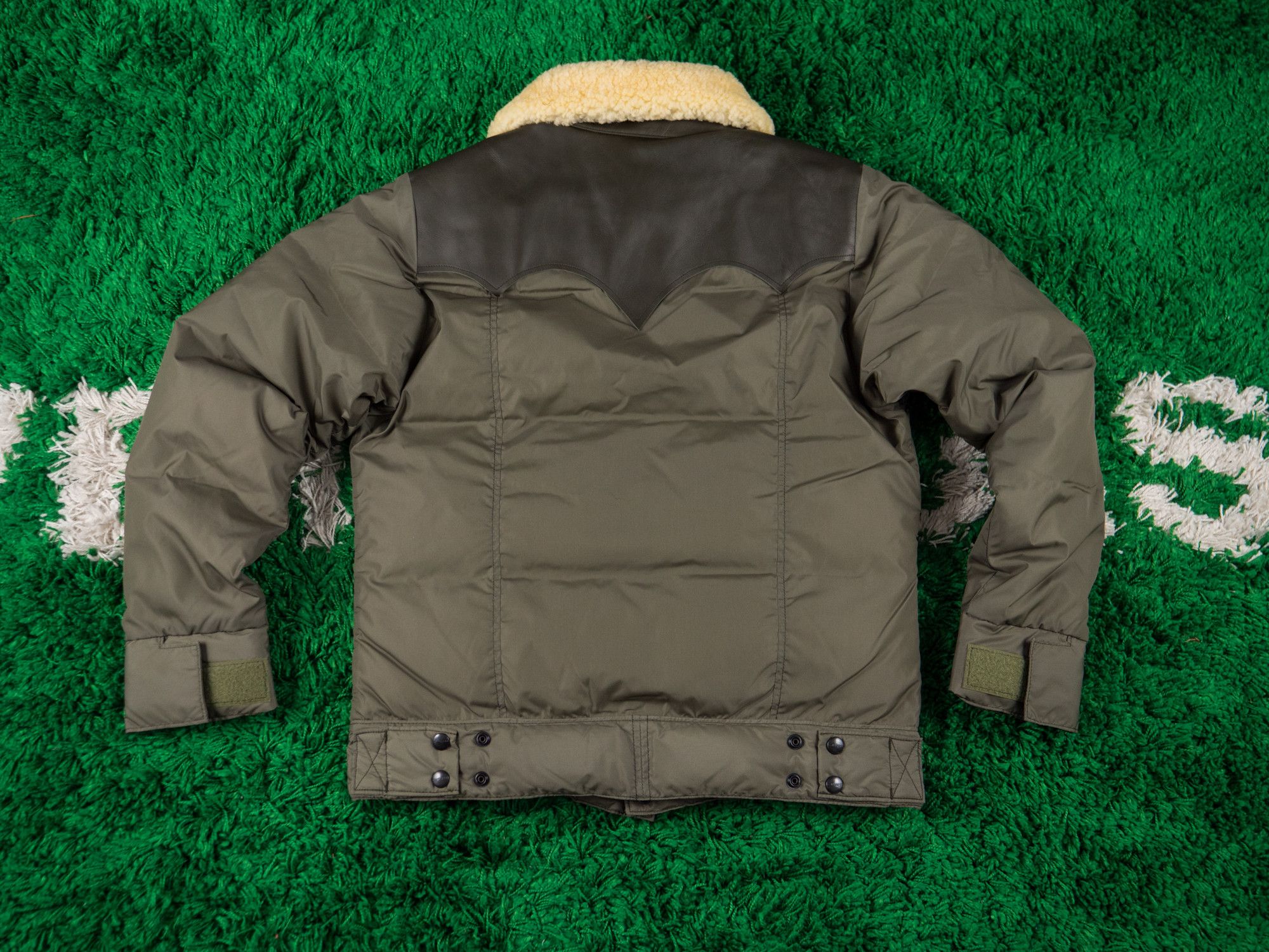 Carhartt Wip A/W 14 Carhartt WIP x Rocky Mountain Featherbed Down Puffer Size US M / EU 48-50 / 2 - 13 Thumbnail