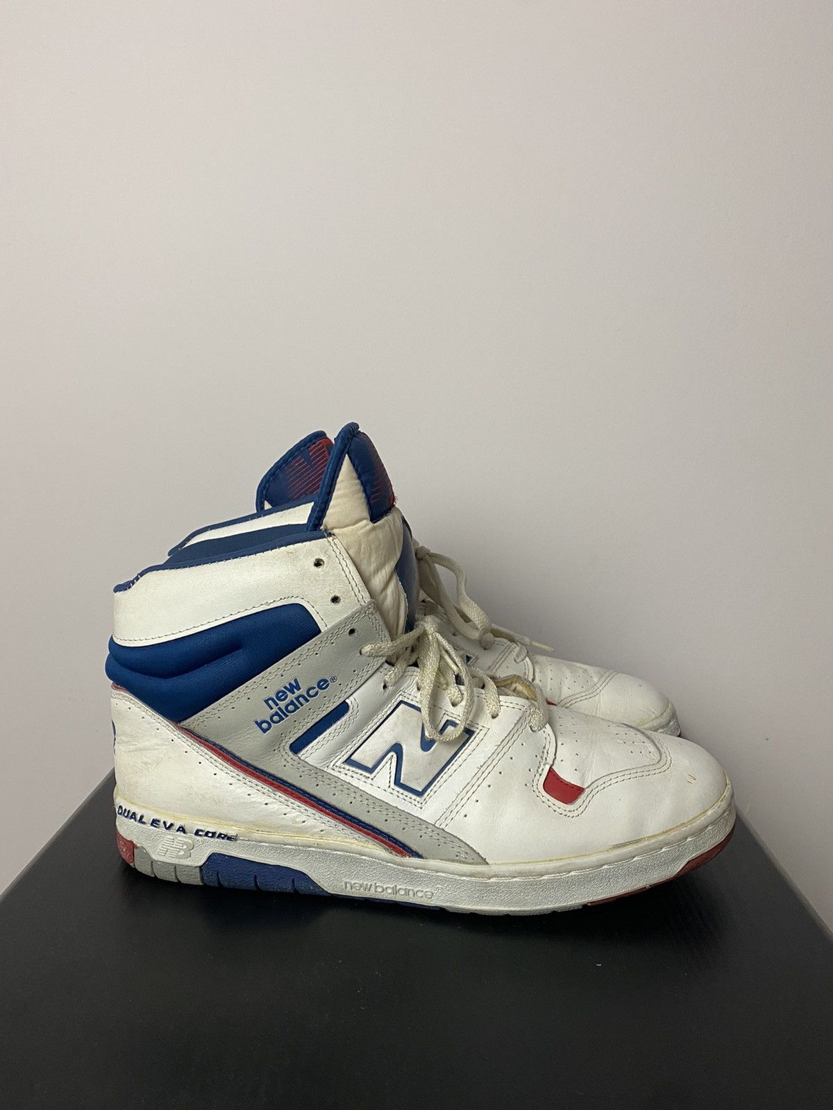 Vintage new balance hot sale basketball shoes