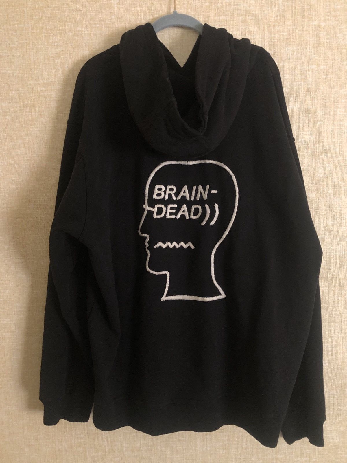 Brain dead speed text hoodie hot sale