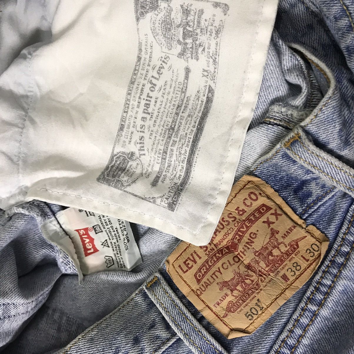 Levi's Vintage Levis 501 Distressed Denim jeans Lightwash Size US 38 / EU 54 - 20 Thumbnail