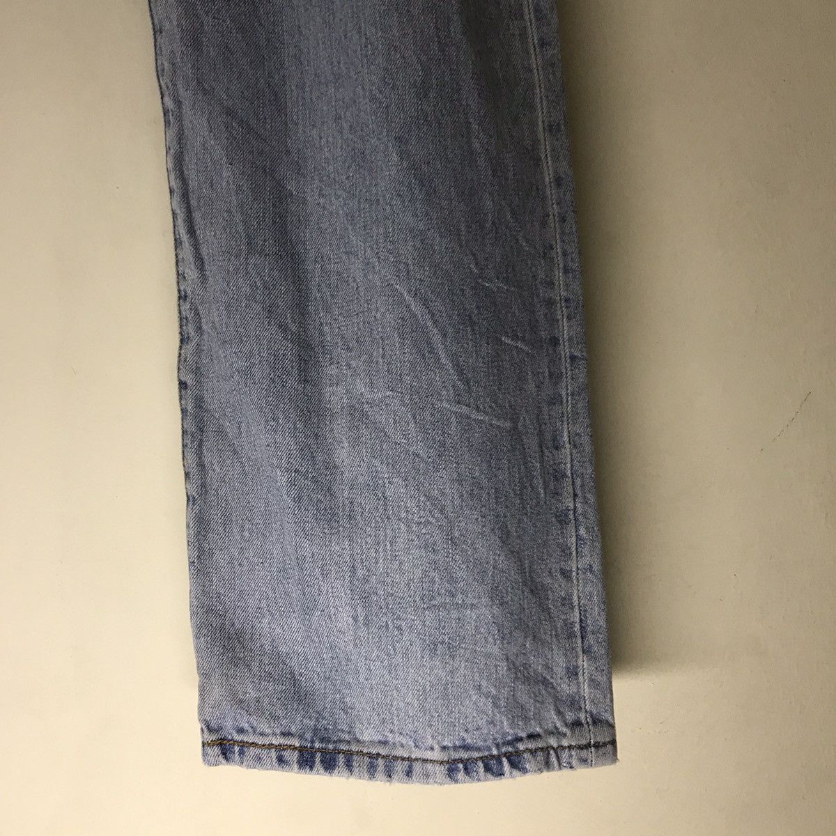 Levi's Vintage Levis 501 Distressed Denim jeans Lightwash Size US 38 / EU 54 - 9 Thumbnail