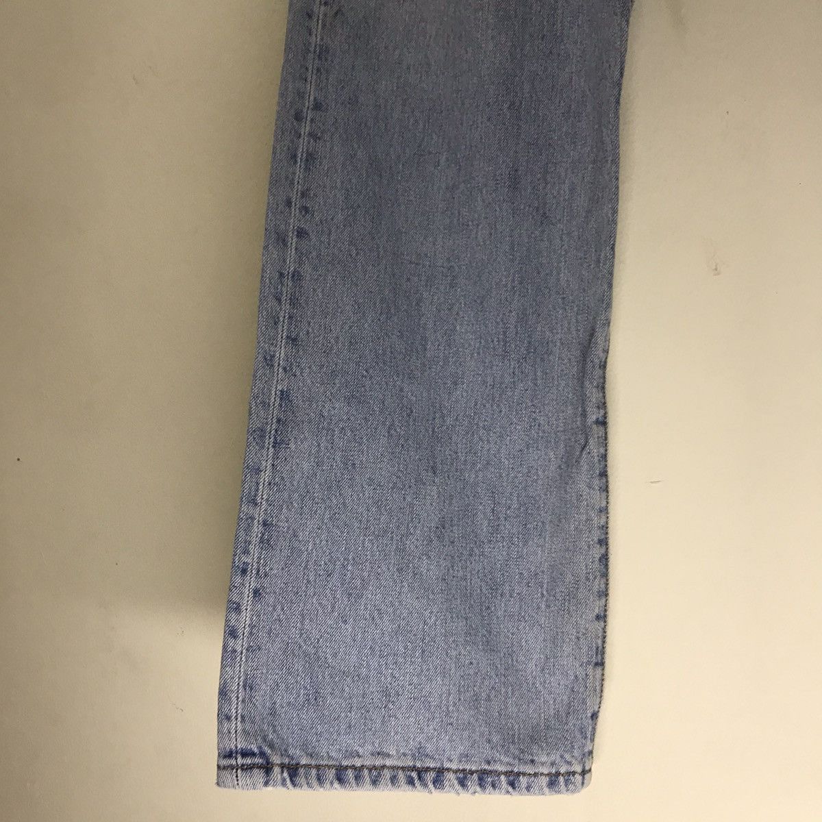 Levi's Vintage Levis 501 Distressed Denim jeans Lightwash Size US 38 / EU 54 - 8 Thumbnail