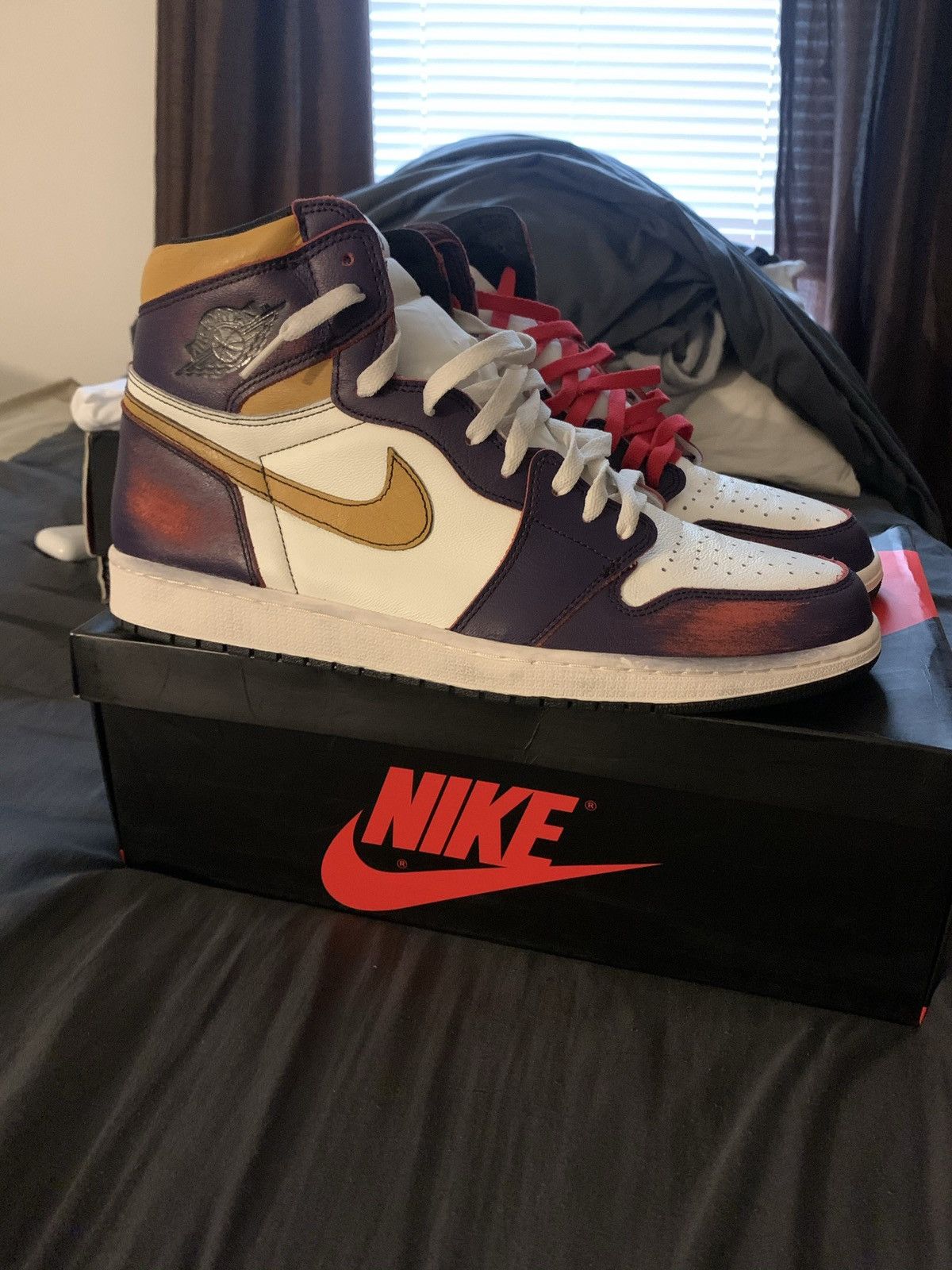 Jordan Brand × Nike Jordan 1 Retro High OG Defiant SB LA to Chicago Size US 13 / EU 46 - 1 Thumbnail