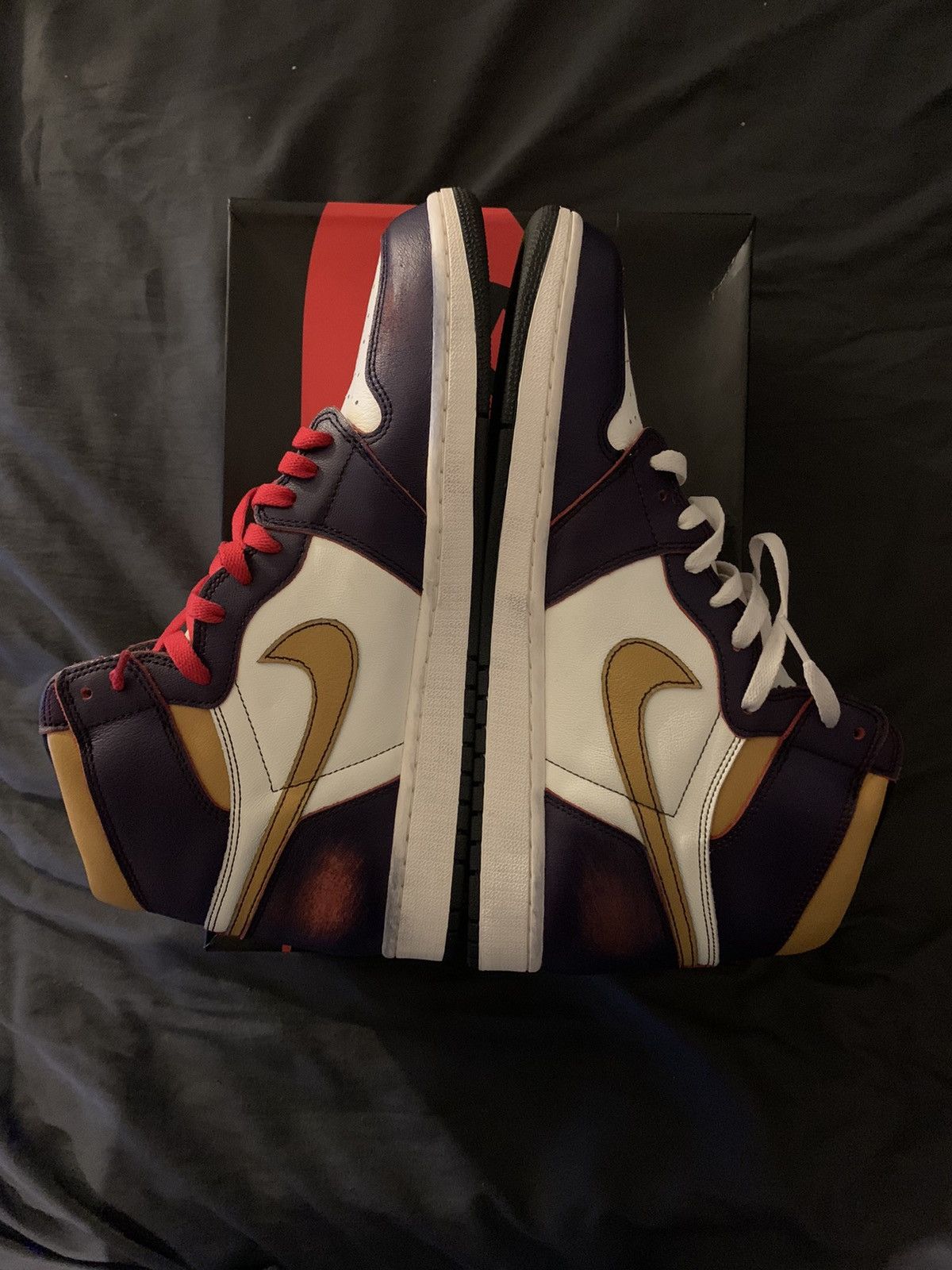Jordan Brand × Nike Jordan 1 Retro High OG Defiant SB LA to Chicago Size US 13 / EU 46 - 3 Thumbnail