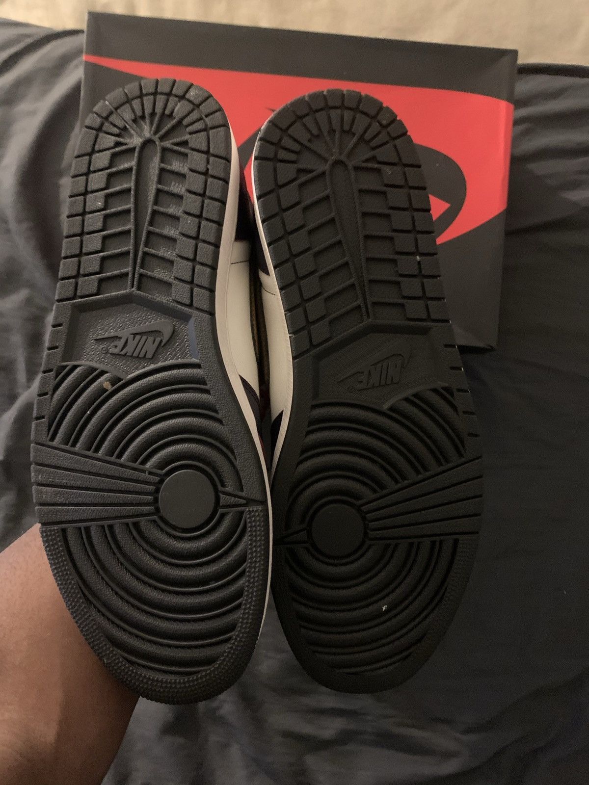 Jordan Brand × Nike Jordan 1 Retro High OG Defiant SB LA to Chicago Size US 13 / EU 46 - 15 Thumbnail