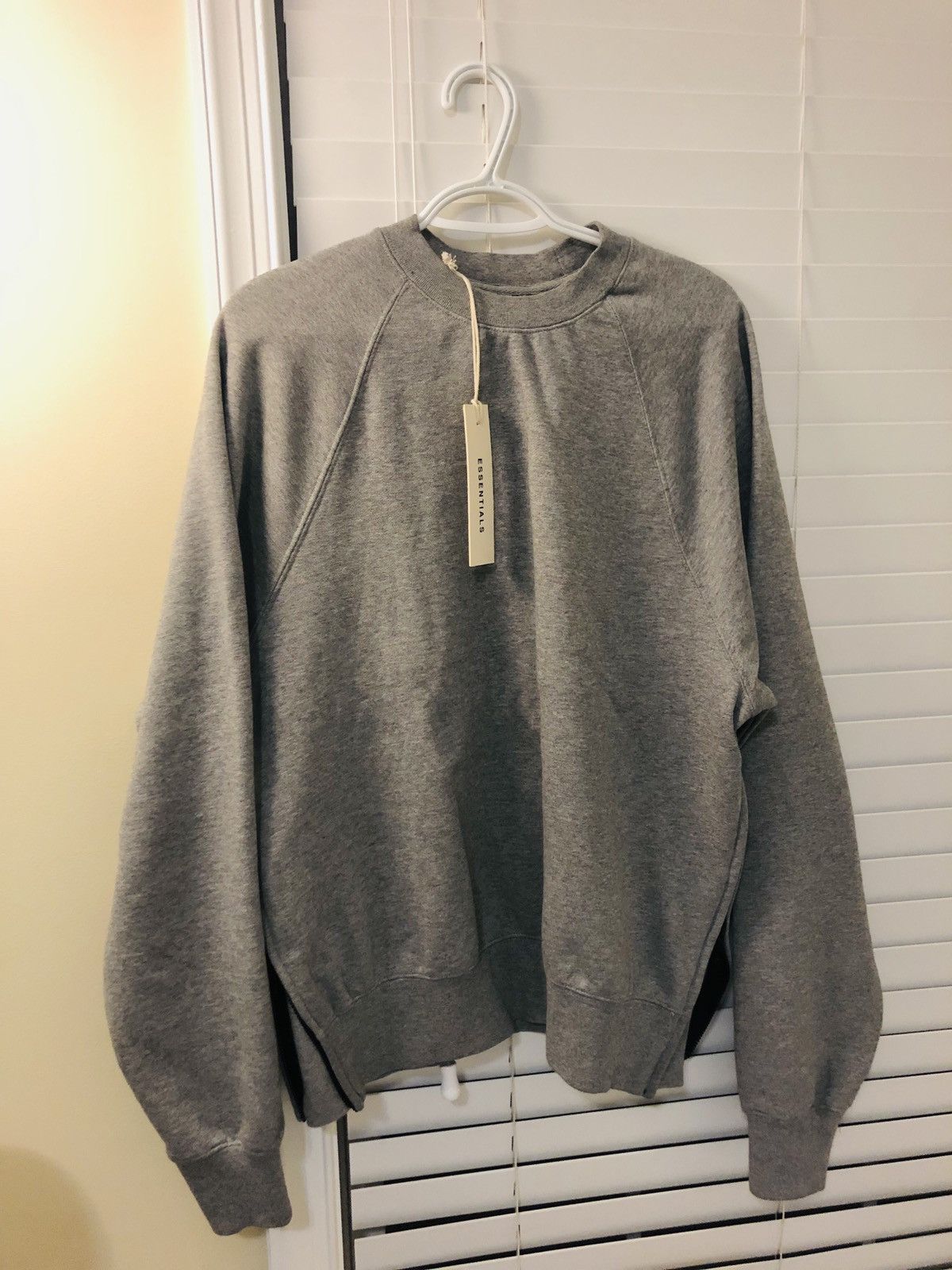 Fear of God FOG Essentials Dark Gray oversized sweatshirts Size US M / EU 48-50 / 2 - 2 Thumbnail