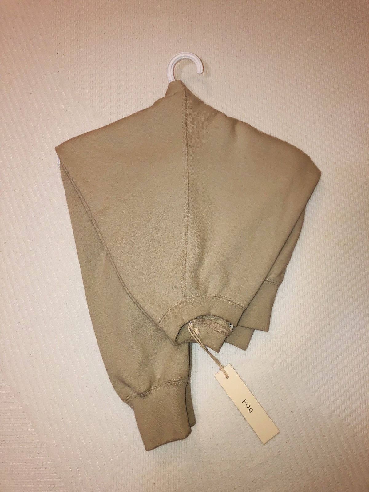 Essentials × FOG × Fear of God FOG Essential Light Tan Oversized sweatshirts Size US M / EU 48-50 / 2 - 3 Thumbnail