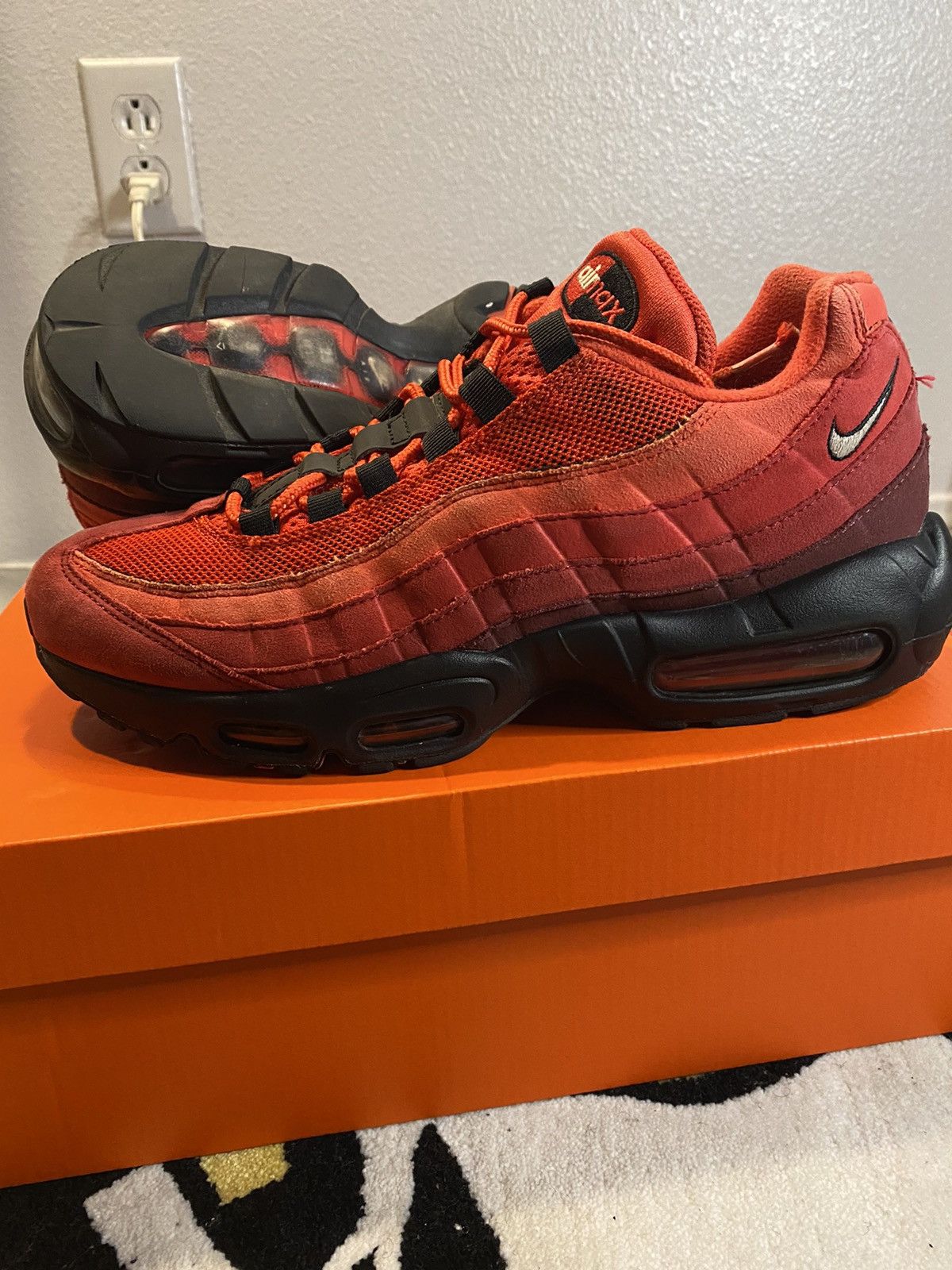 air max 95 habanero red on feet