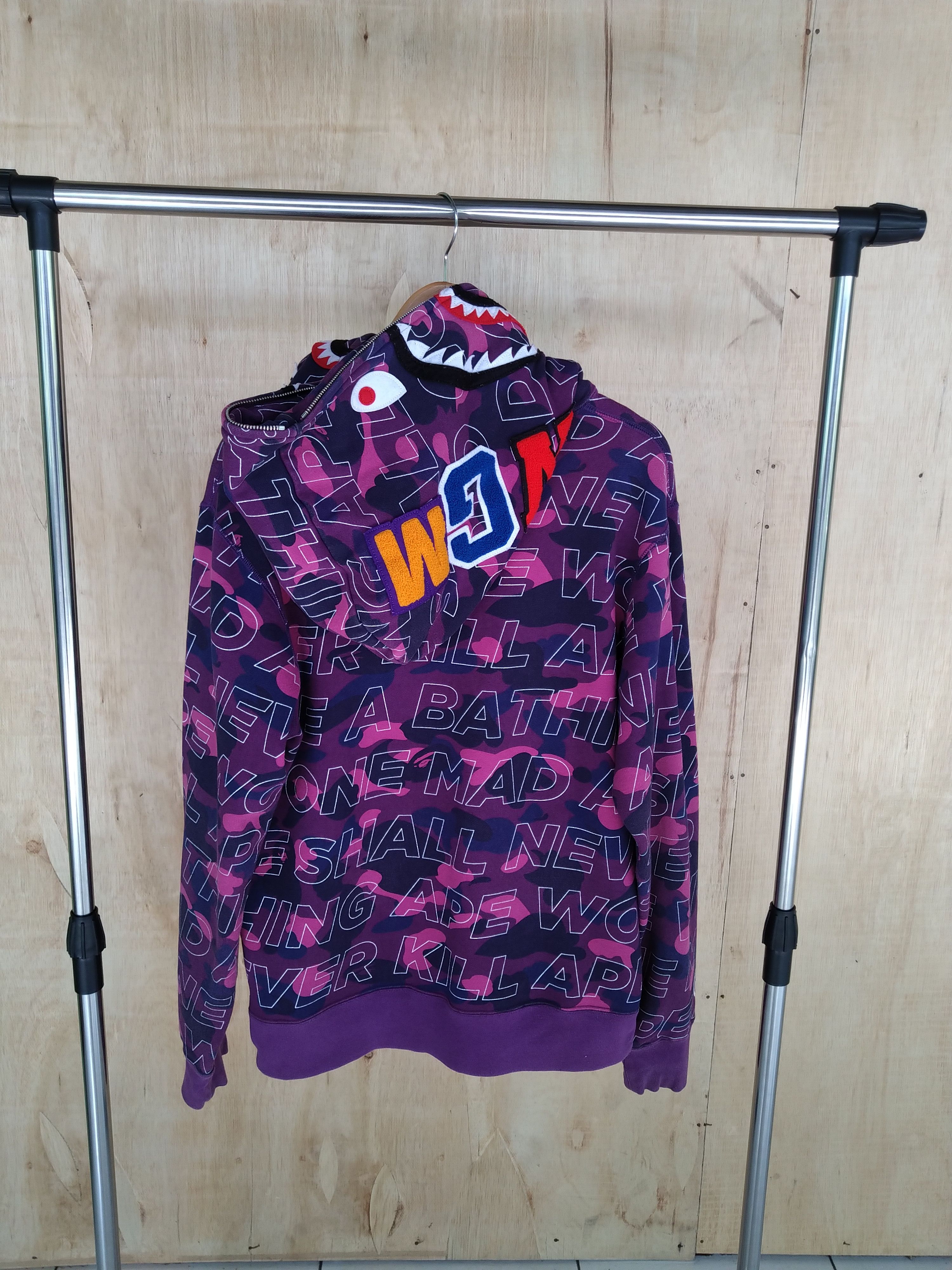 Bape Shark Hoodie Bape Purple Camo Size US L / EU 52-54 / 3 - 1 Thumbnail