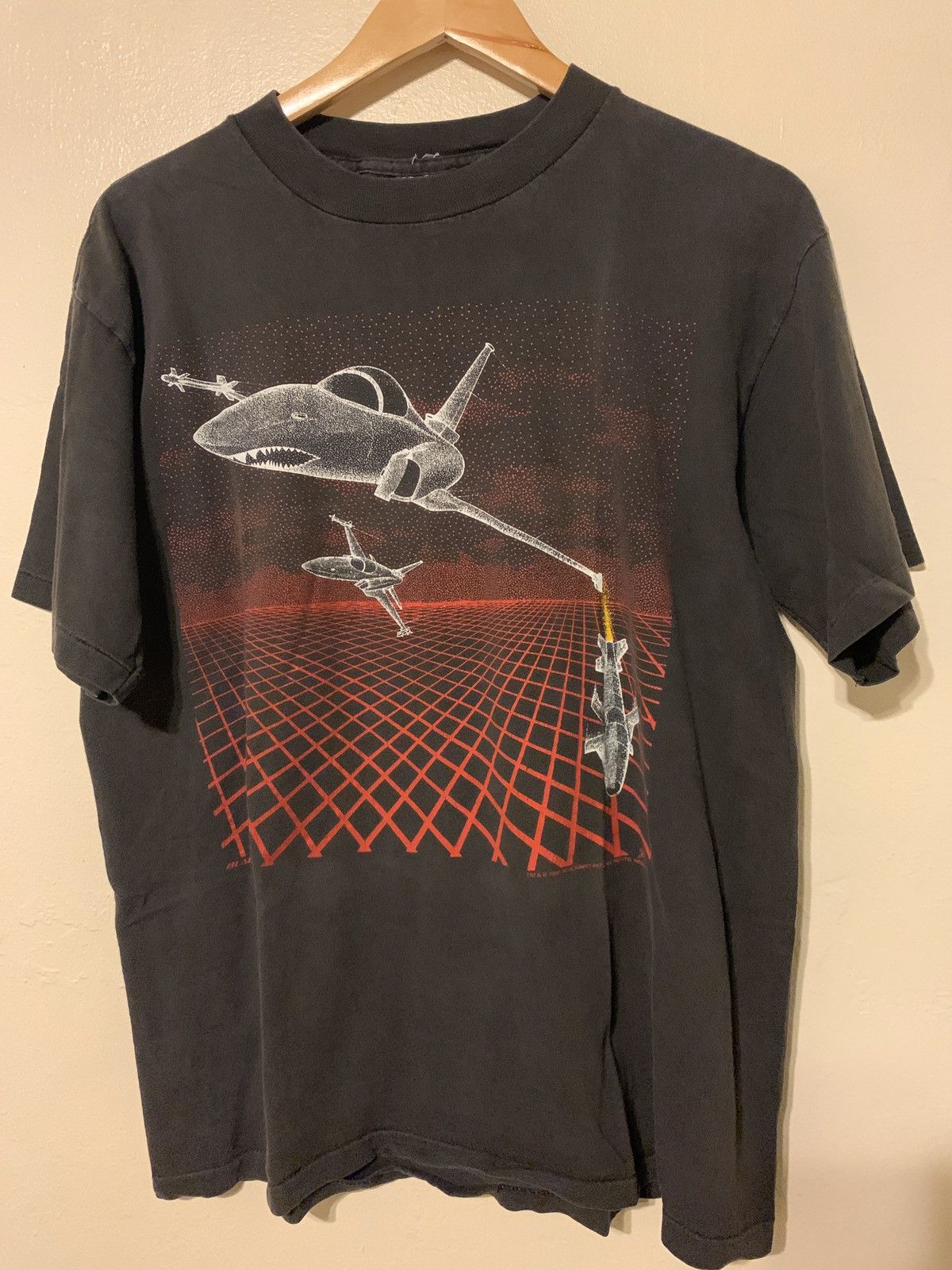 Other × Vintage RARE* Vintage 1986 Blackbird Fighter Jet Single Stitch Shirt Size US L / EU 52-54 / 3 - 1 Thumbnail