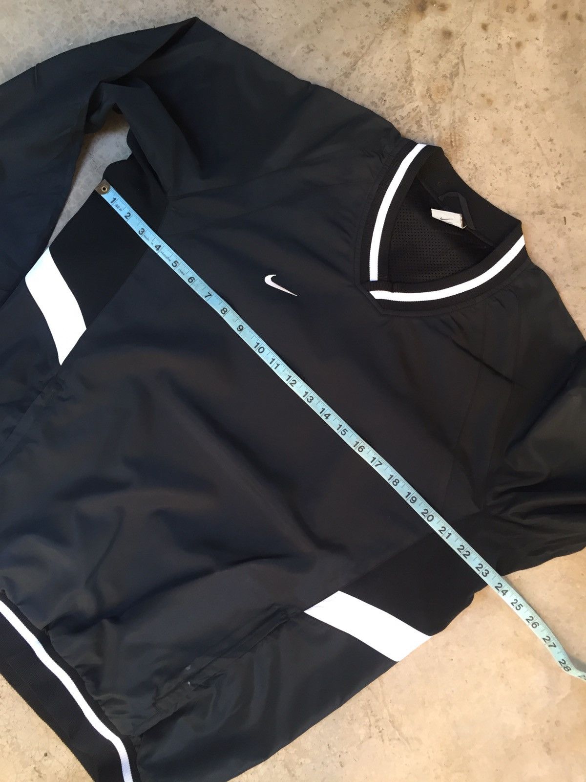 Nike Nike embroidery two layer nylon pullover Size US M / EU 48-50 / 2 - 9 Thumbnail