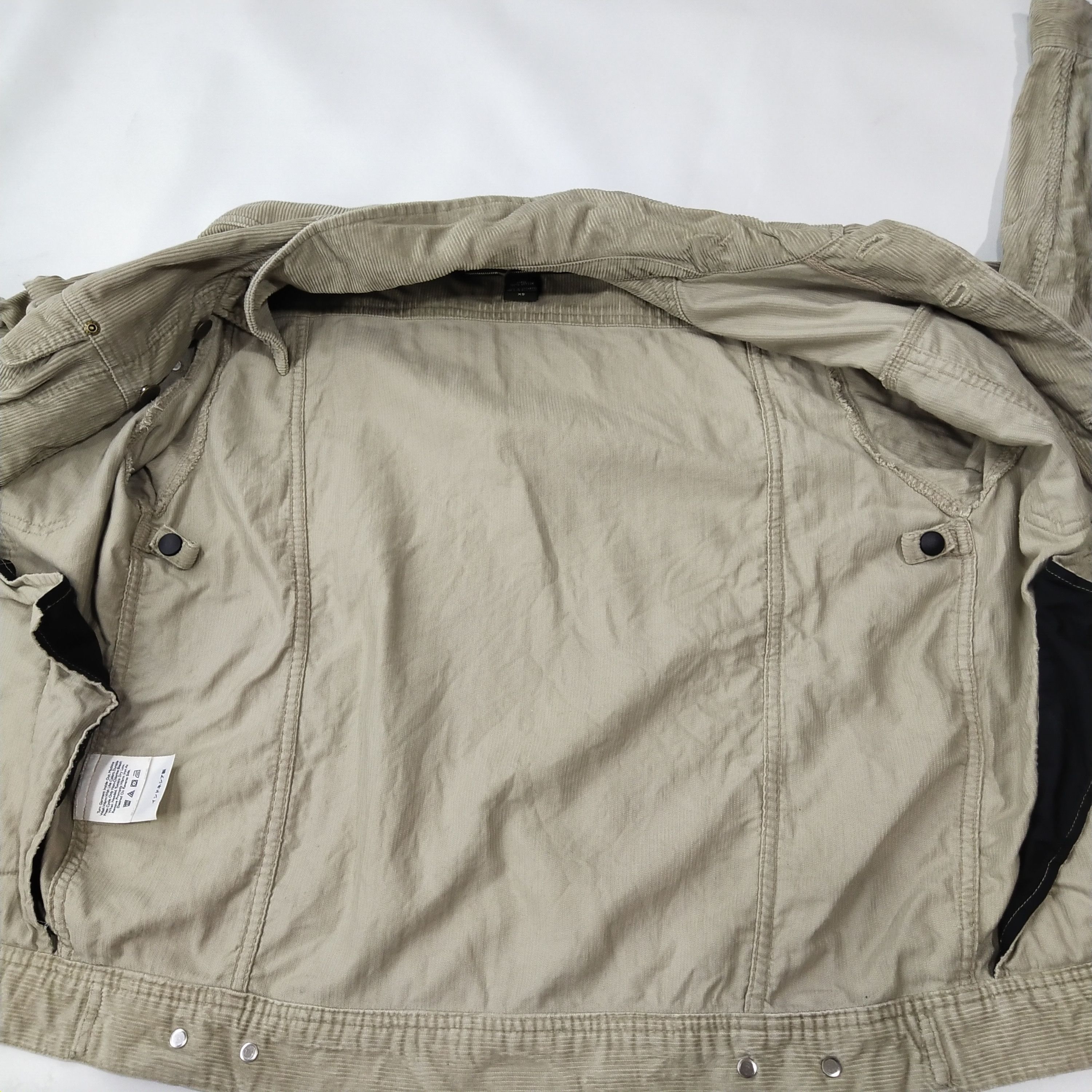 Eddie Bauer × Japanese Brand Eddie Bauer Corduroy Denim Jacket Size US M / EU 48-50 / 2 - 7 Thumbnail