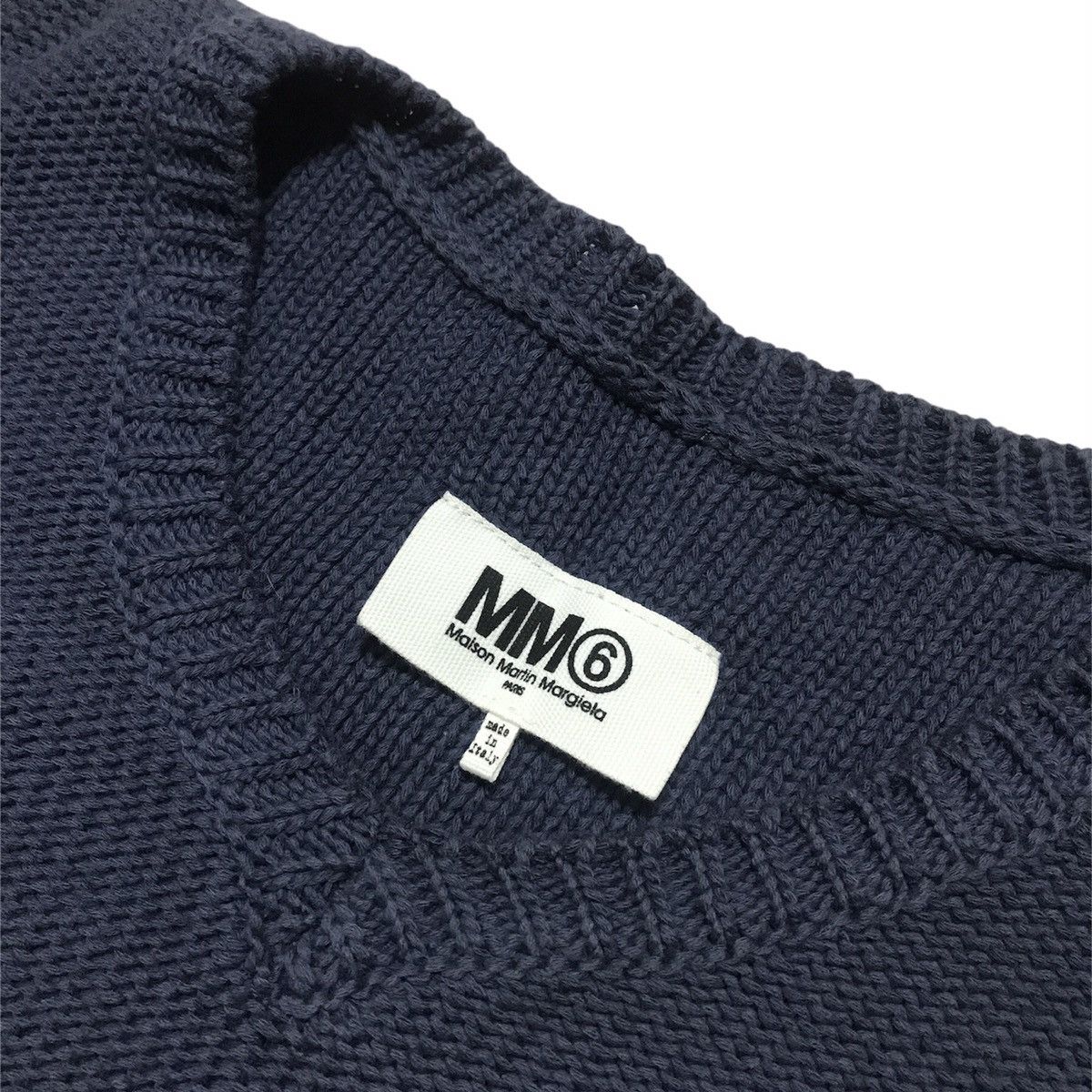Maison Margiela MM6 Maison Martin Margiela Cropped Knit Sweatshirt Size L / US 10 / IT 46 - 2 Thumbnail