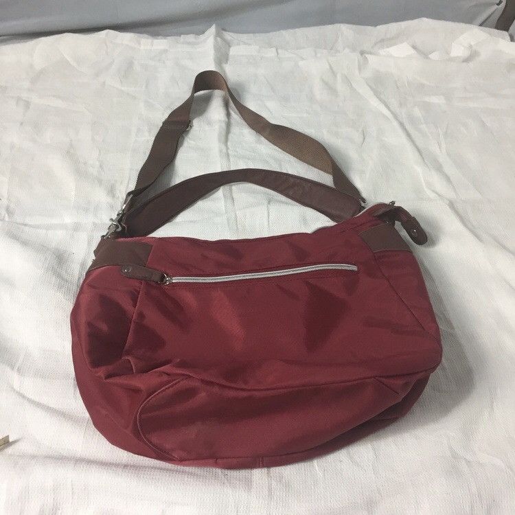 Other top handle luggage bag red color nice design Size ONE SIZE - 8 Thumbnail