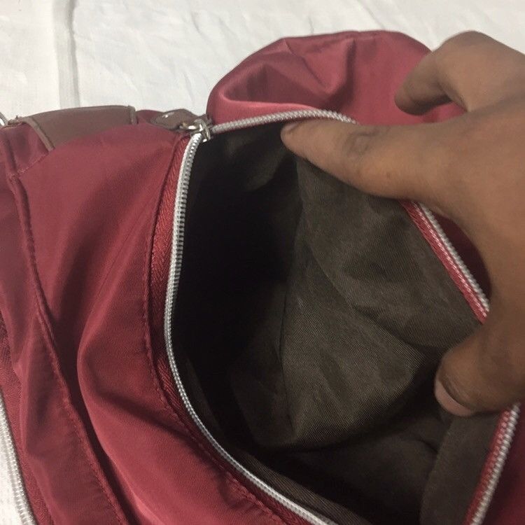 Other top handle luggage bag red color nice design Size ONE SIZE - 3 Thumbnail