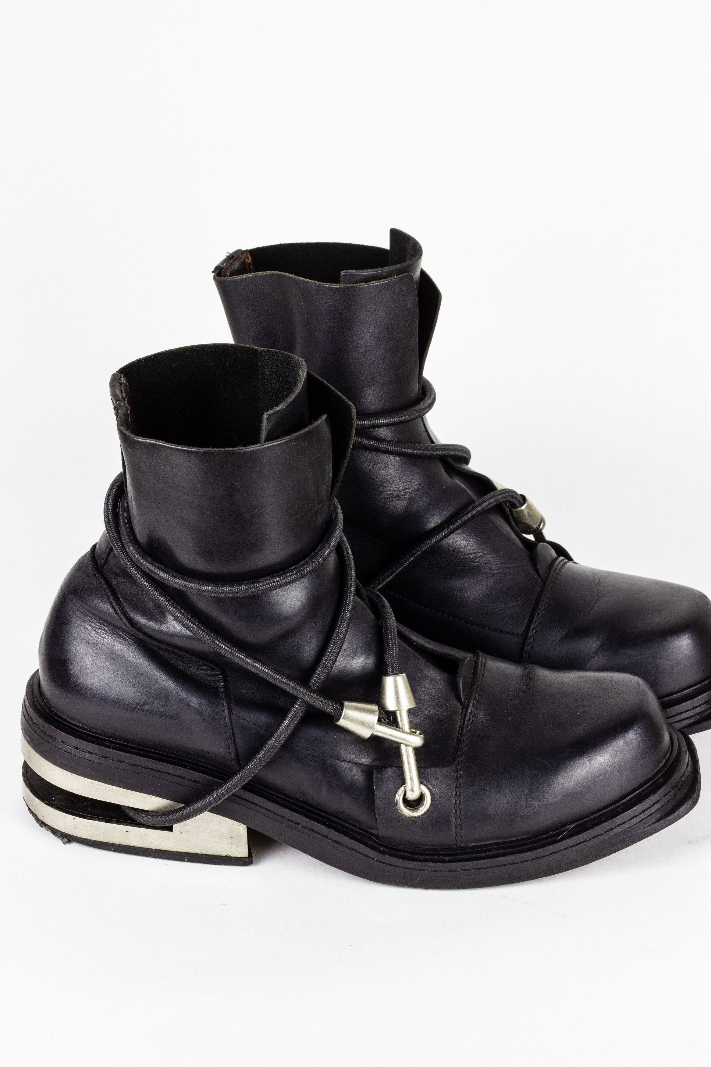 Dirk bikkembergs metal sales heel bungee cord boots