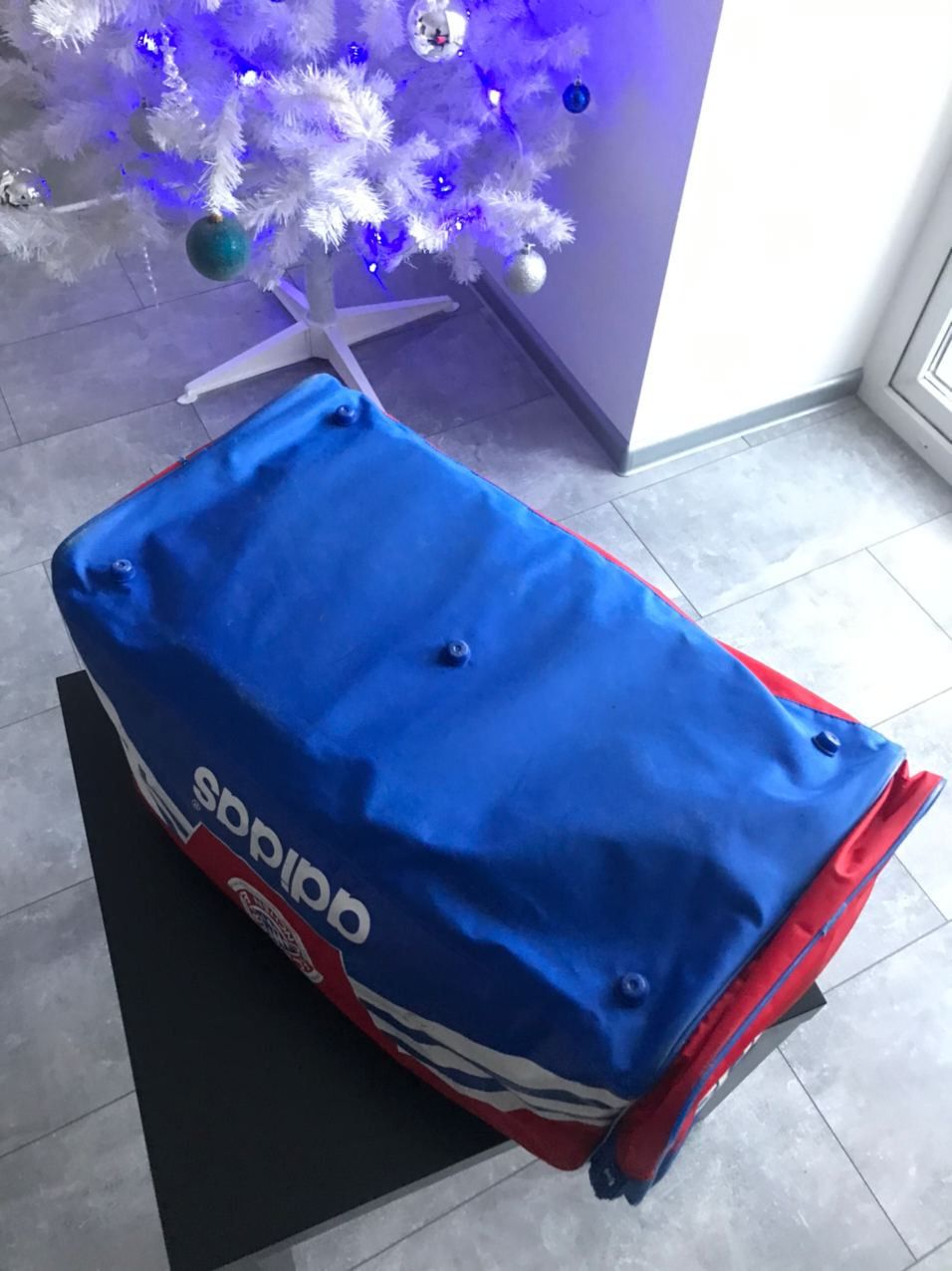 Adidas Vintage 90s Adidas Bayern Munchen big footbal bag rare Size ONE SIZE - 11 Thumbnail