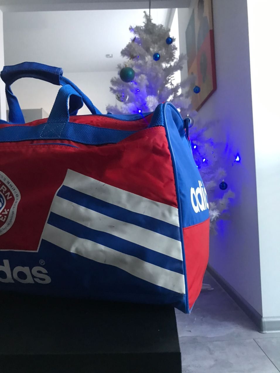 Adidas Vintage 90s Adidas Bayern Munchen big footbal bag rare Size ONE SIZE - 4 Thumbnail