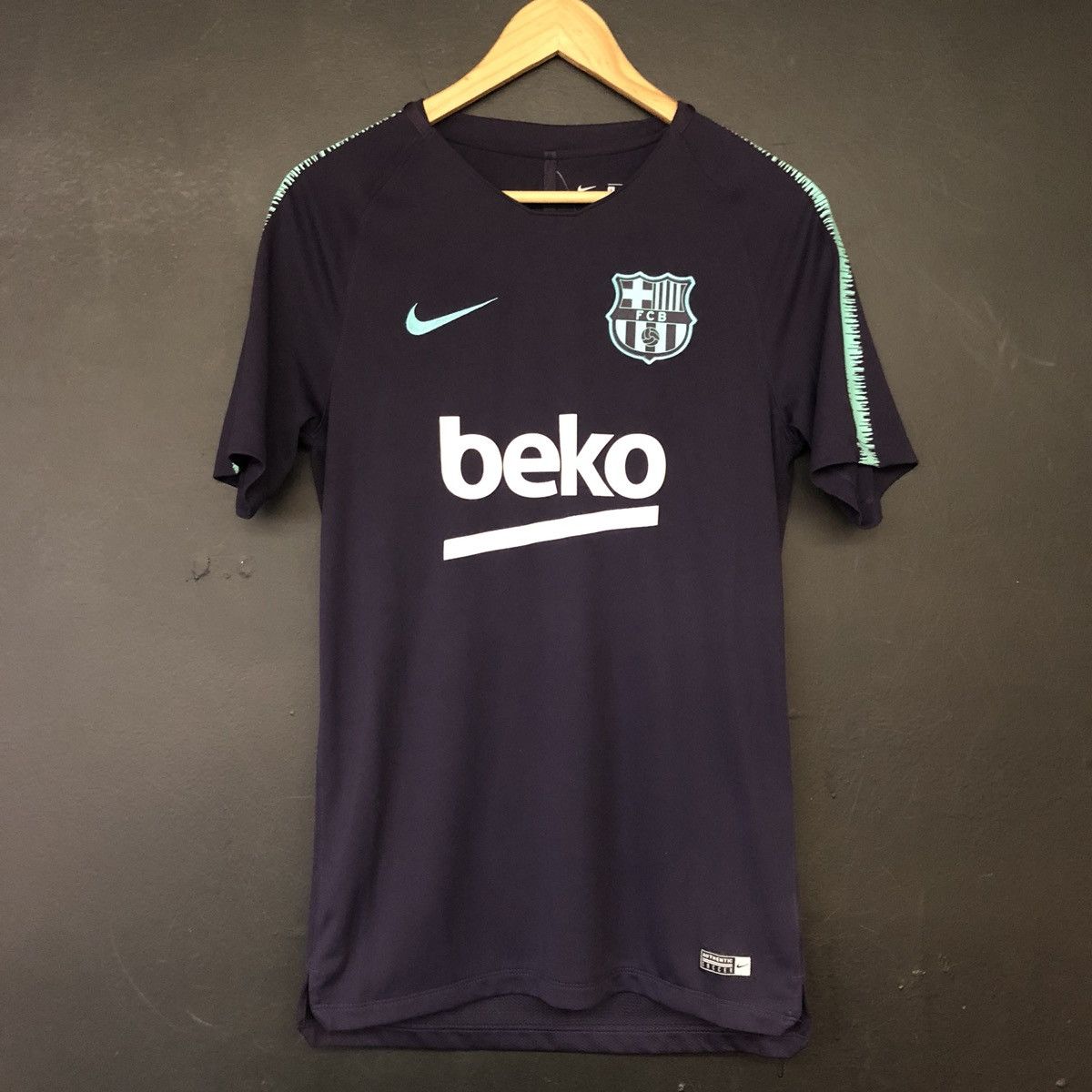 Nike fashion fc barcelona breathe squad