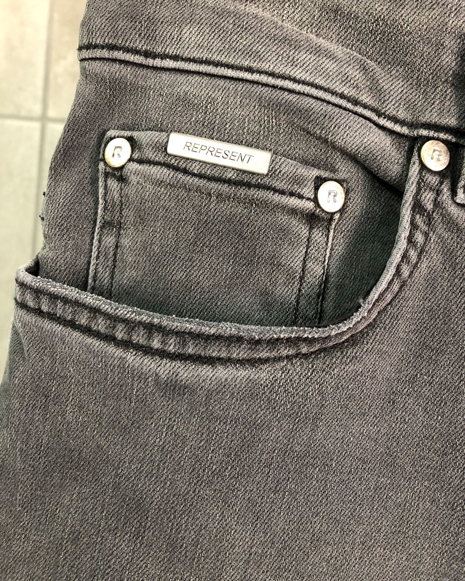 Represent Clo. DESTROYER DENIM - VINTAGE GREY 36 w/ tags Size US 36 / EU 52 - 3 Thumbnail