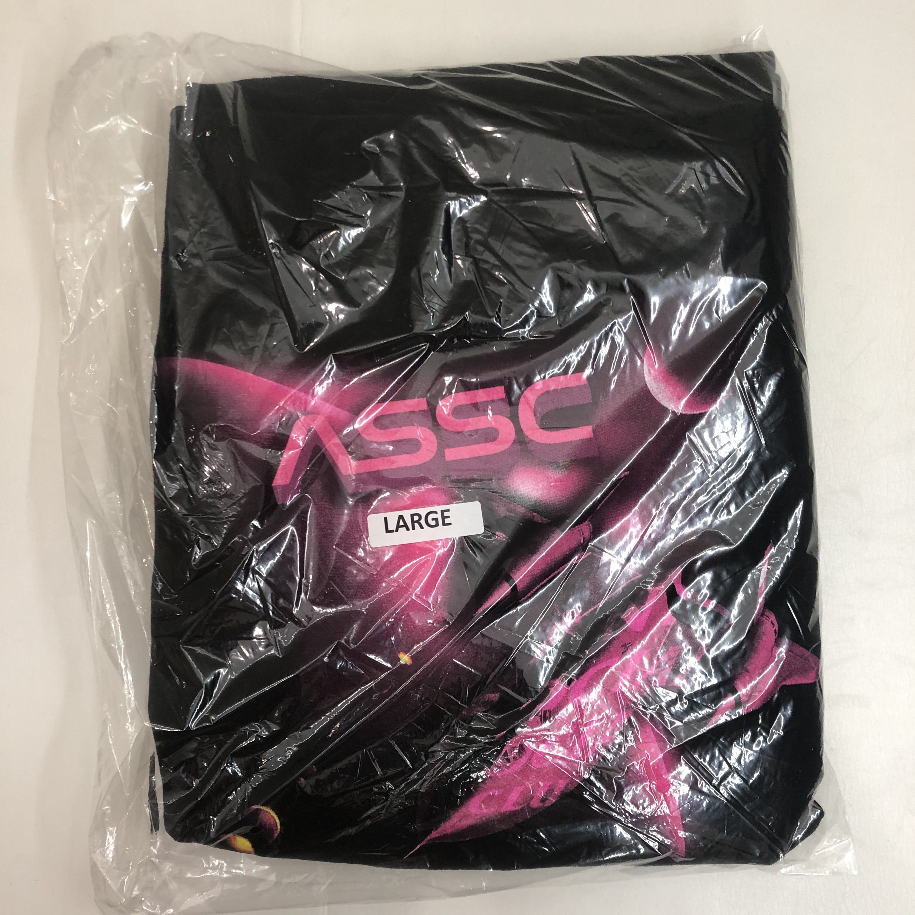 DS FW20 ASSC SR-88 Black Hoodie in hand Supreme Offwhite