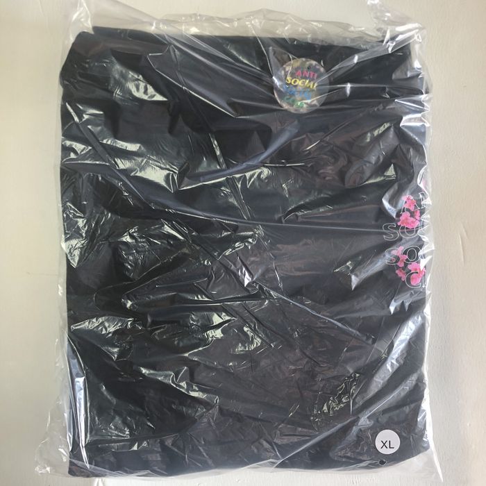 Assc sugar discount high black hoodie