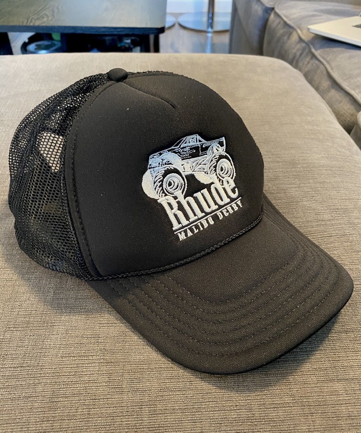 Rhude RHUDE Malibu Derby Trucker Hat Size ONE SIZE - 1 Thumbnail