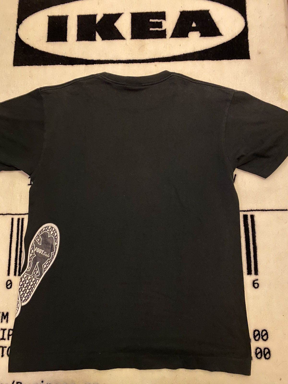 Bape Vintage Bape footsole tee Size US L / EU 52-54 / 3 - 5 Thumbnail