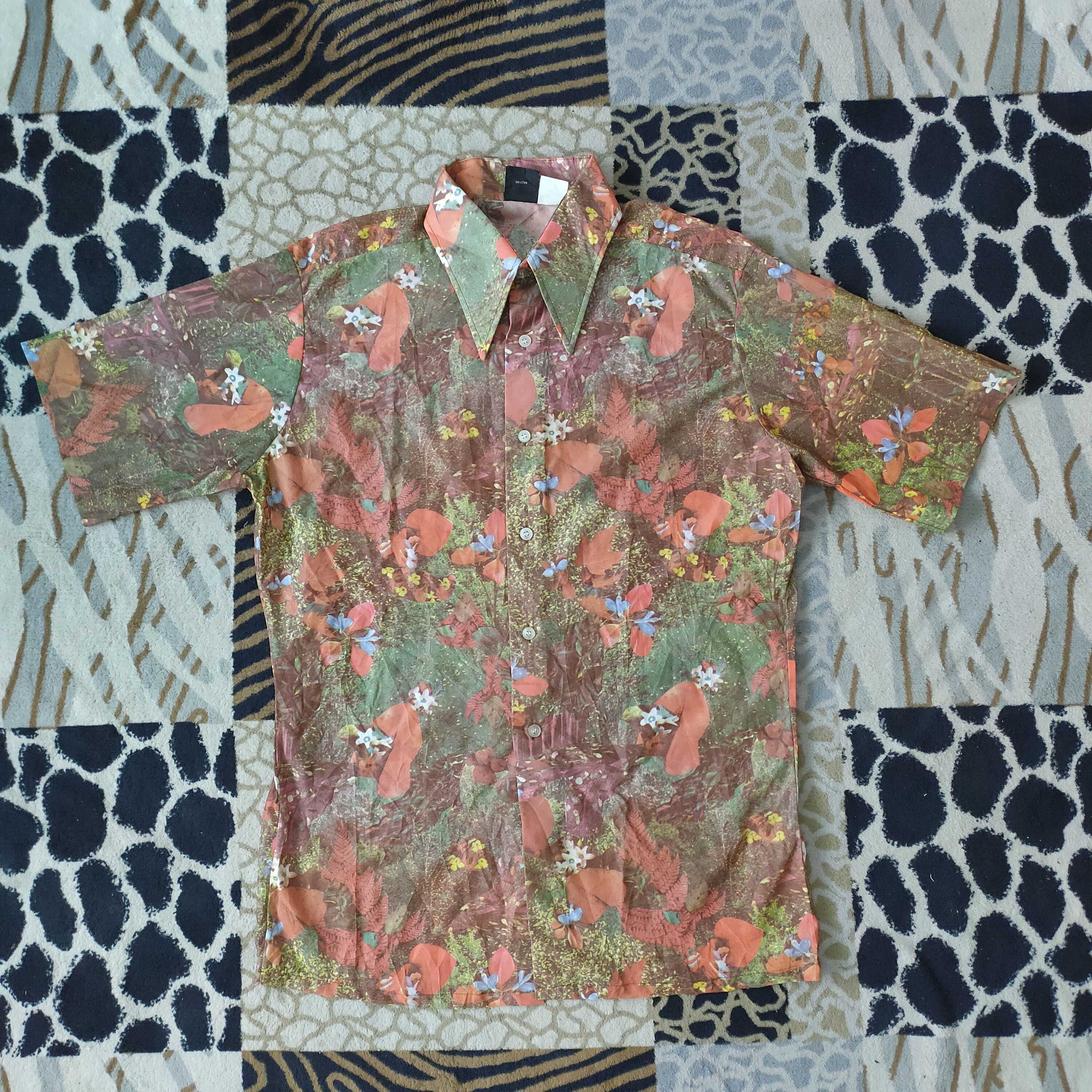 Designer designers choice button up shirt flower motif design Size US L / EU 52-54 / 3 - 1 Thumbnail