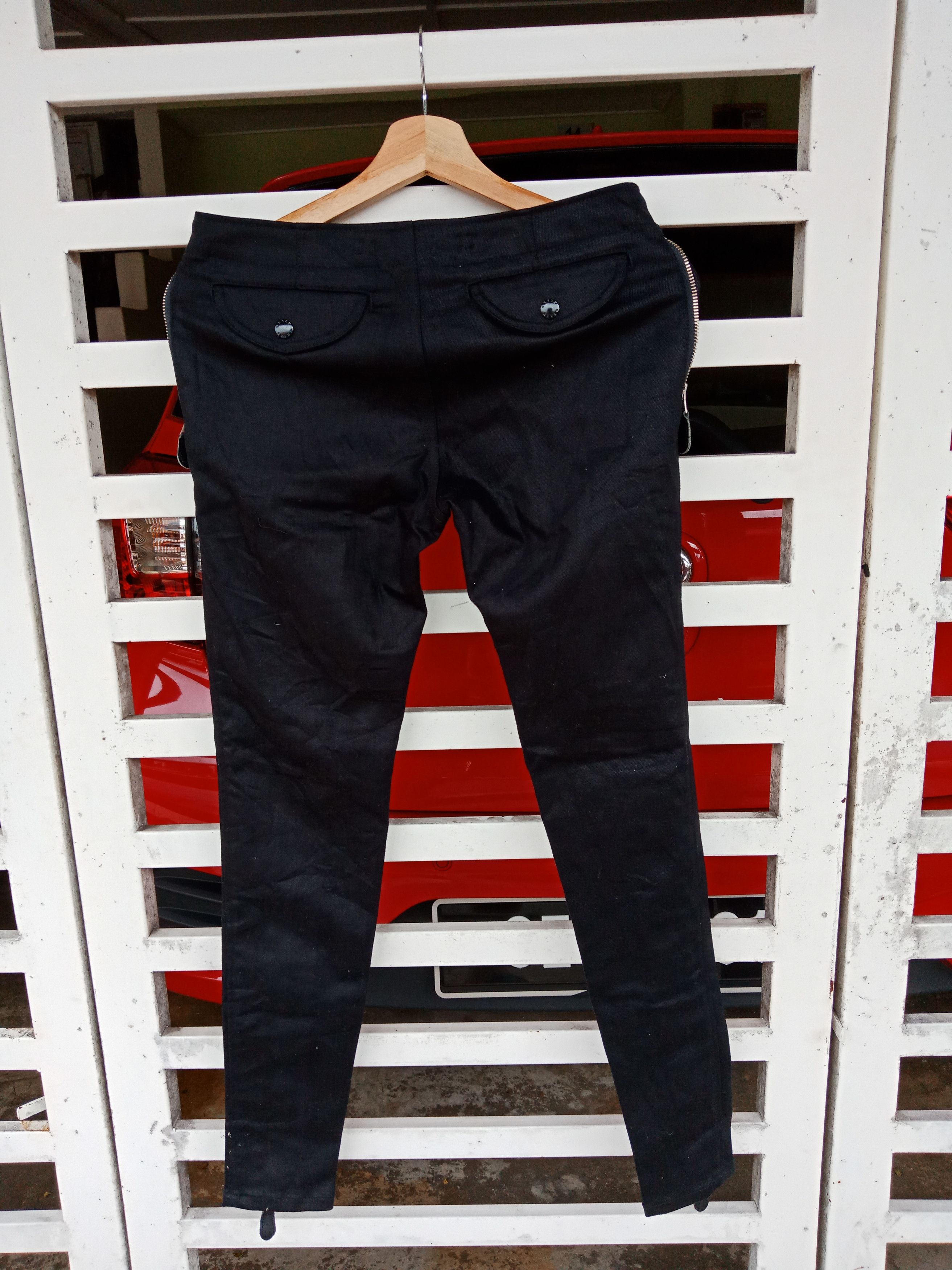 In The Attic Green Waldes Bondage Avant Garde Pants Size US 29 - 2 Thumbnail