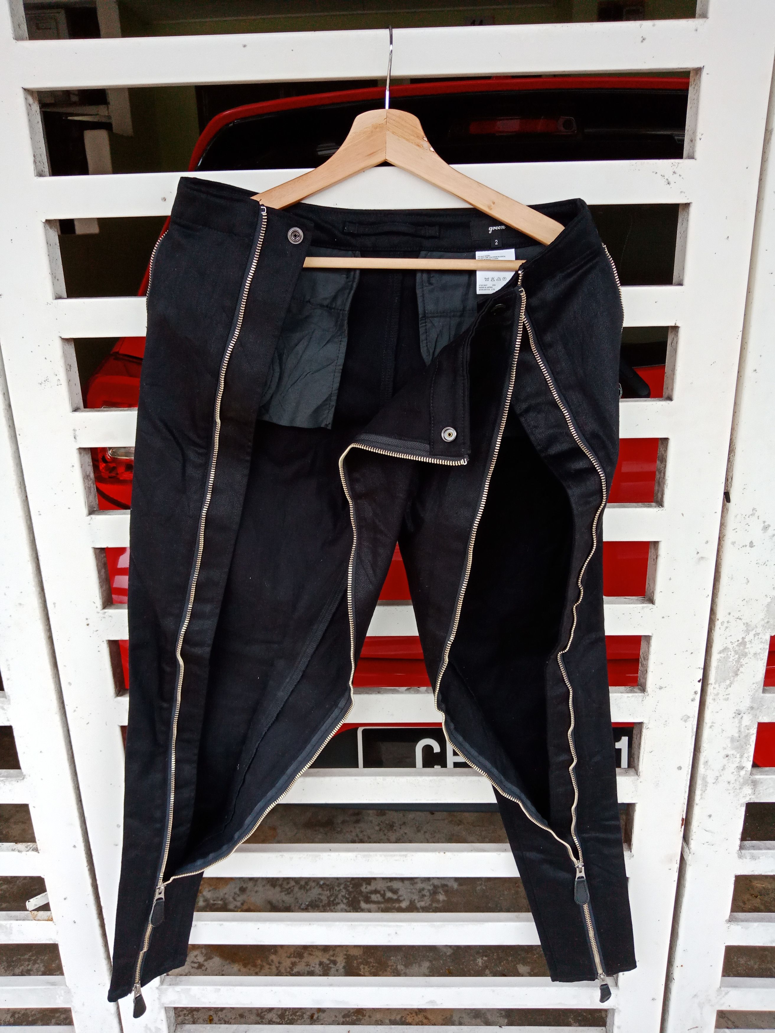 In The Attic Green Waldes Bondage Avant Garde Pants Size US 29 - 5 Thumbnail