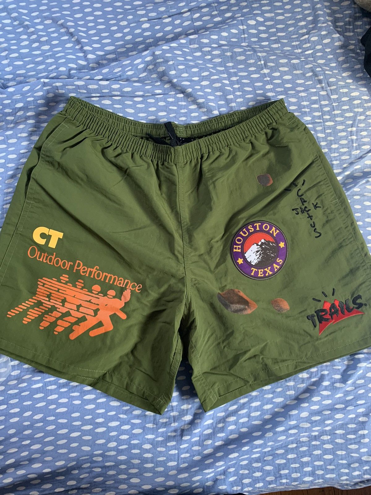 travis scott khaki shorts