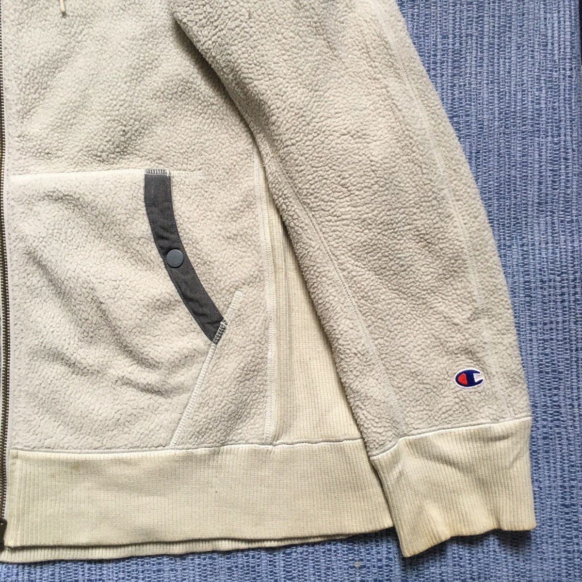 Champion fleece hoodie Size US L / EU 52-54 / 3 - 1 Thumbnail