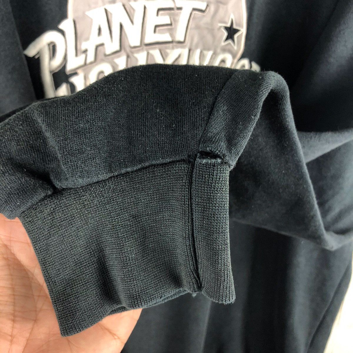 Planet Hollywood × Vintage Vintage Planet Hollywood Hong Kong Sweatshirt EmbroideryLogo Size US L / EU 52-54 / 3 - 9 Thumbnail