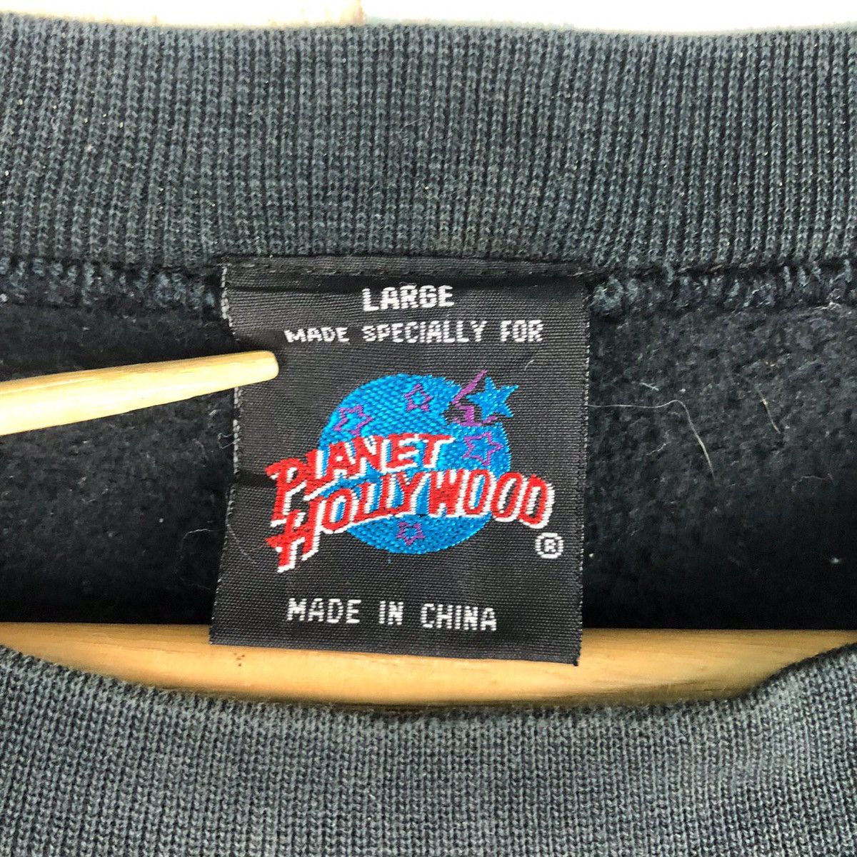 Planet Hollywood × Vintage Vintage Planet Hollywood Hong Kong Sweatshirt EmbroideryLogo Size US L / EU 52-54 / 3 - 10 Thumbnail