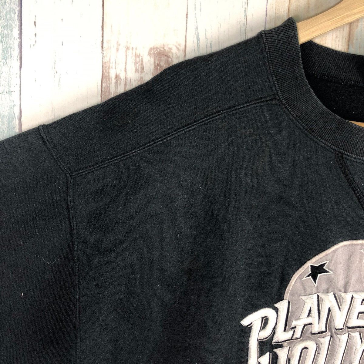 Planet Hollywood × Vintage Vintage Planet Hollywood Hong Kong Sweatshirt EmbroideryLogo Size US L / EU 52-54 / 3 - 5 Thumbnail