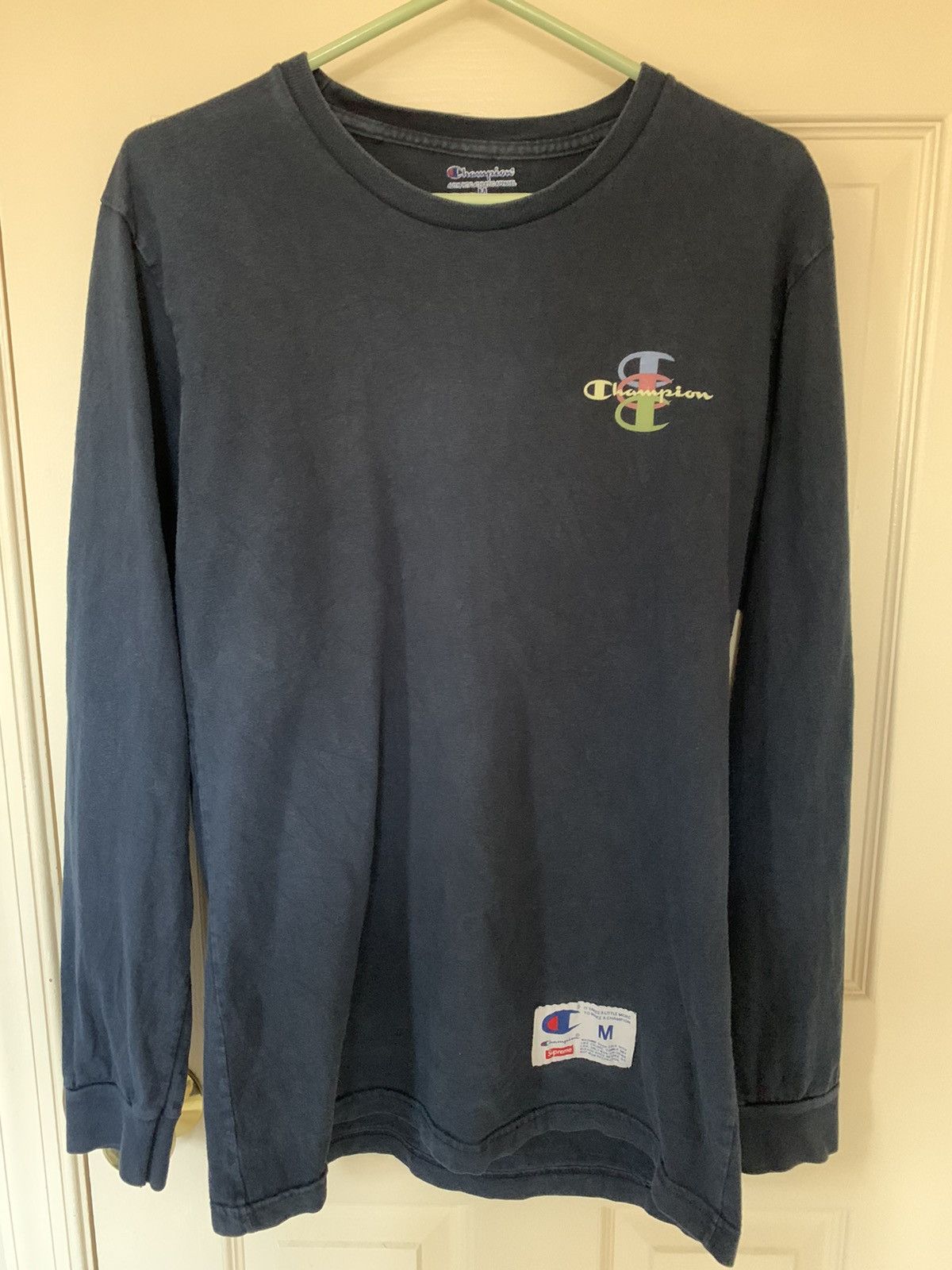 Champion × Supreme Supreme x champion distressed long sleeve Size US M / EU 48-50 / 2 - 1 Thumbnail