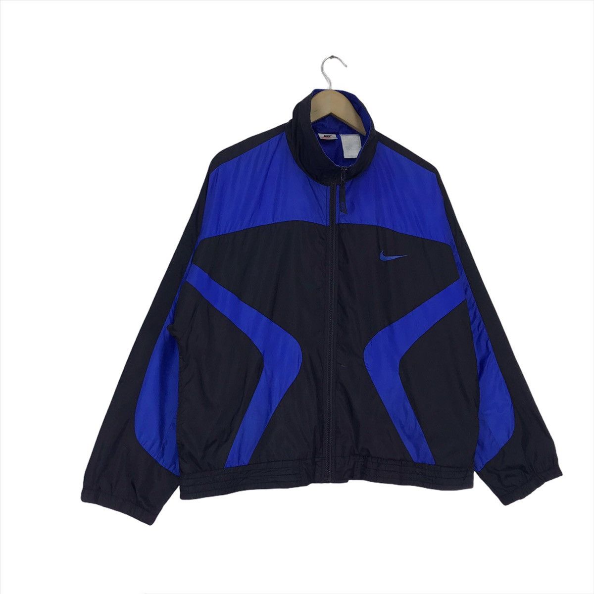 Nike × Vintage Nike Windbreaker Jacket Zipper Size US L / EU 52-54 / 3 - 3 Thumbnail