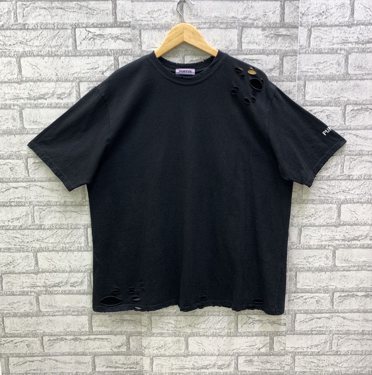 Japanese Brand RARE!! Browny Japan Punyus Japanese Brand T-shirts Size US XL / EU 56 / 4 - 1 Thumbnail