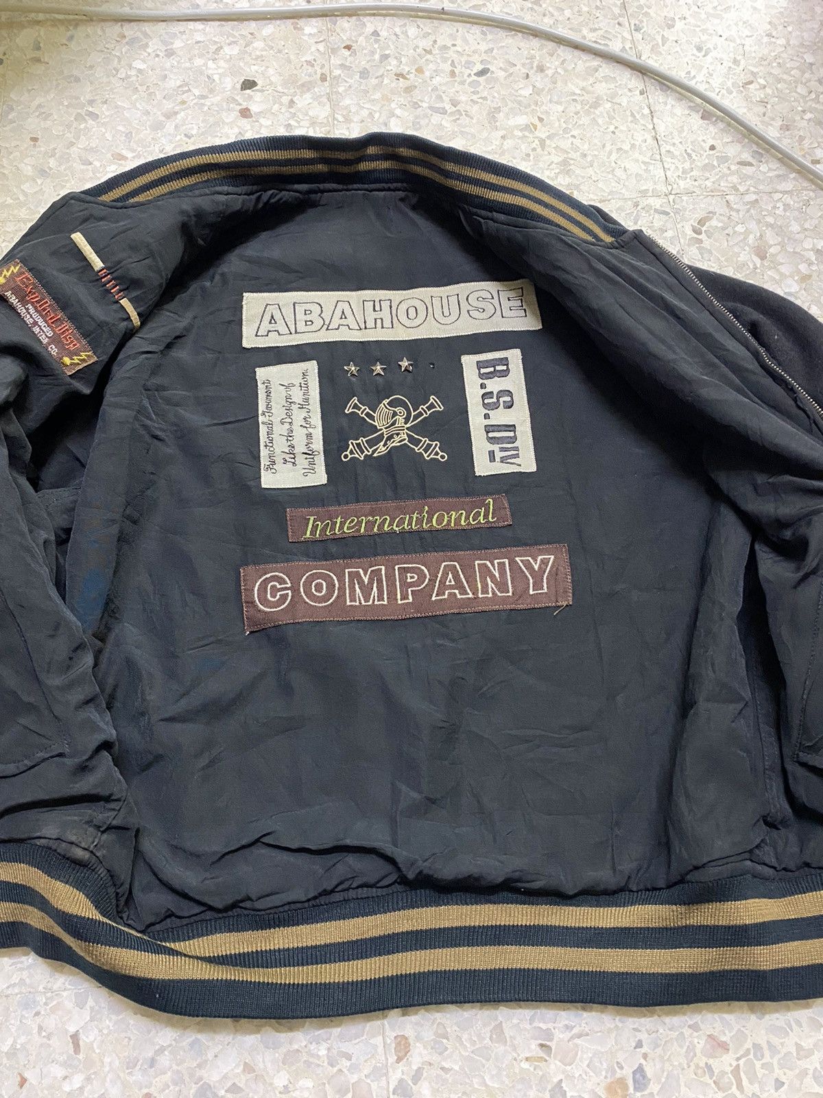 Japanese Brand Vintage Wool Varsity Jacket Abahouse Nice Design Size US L / EU 52-54 / 3 - 7 Thumbnail