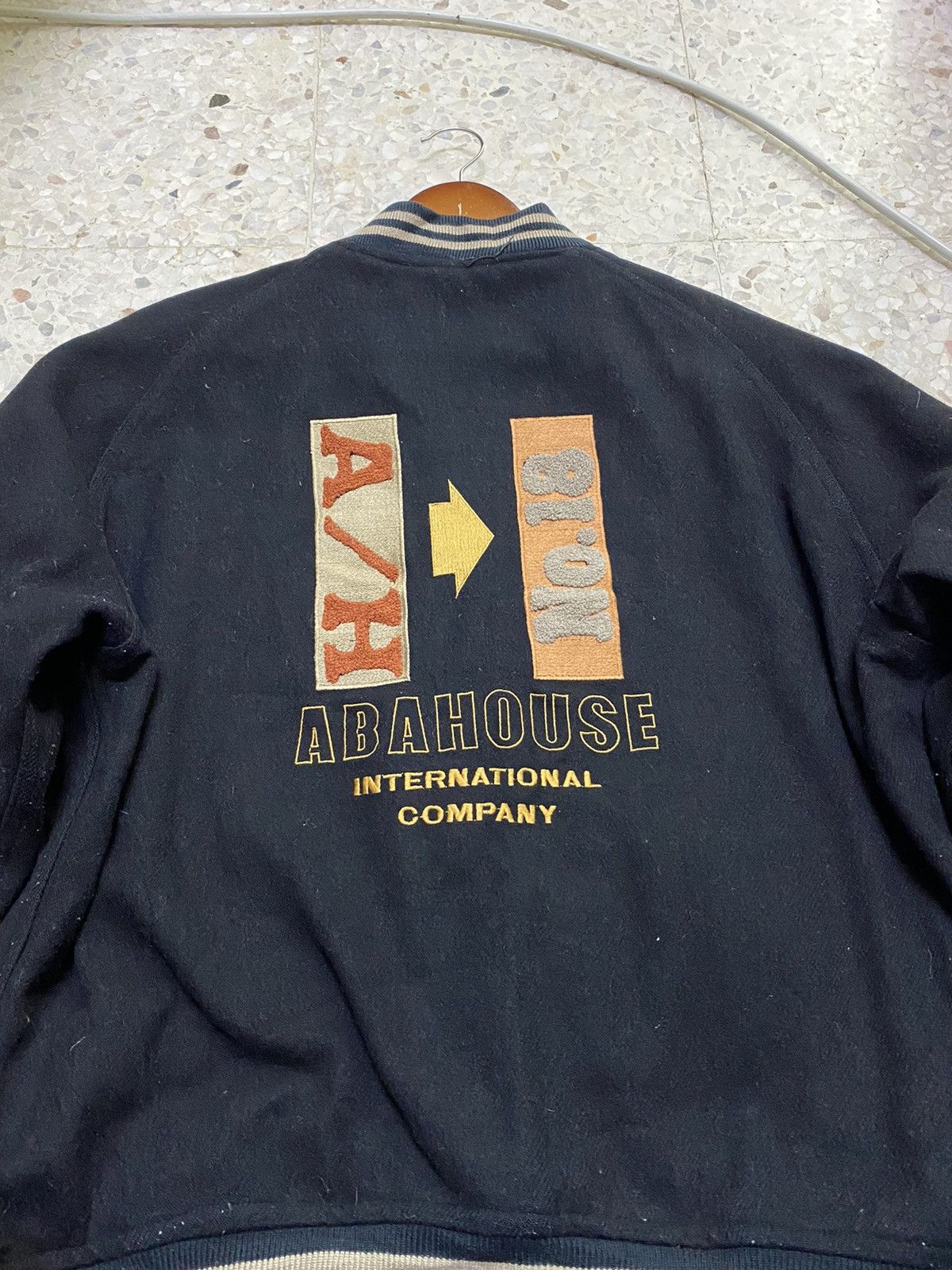Japanese Brand Vintage Wool Varsity Jacket Abahouse Nice Design Size US L / EU 52-54 / 3 - 3 Thumbnail