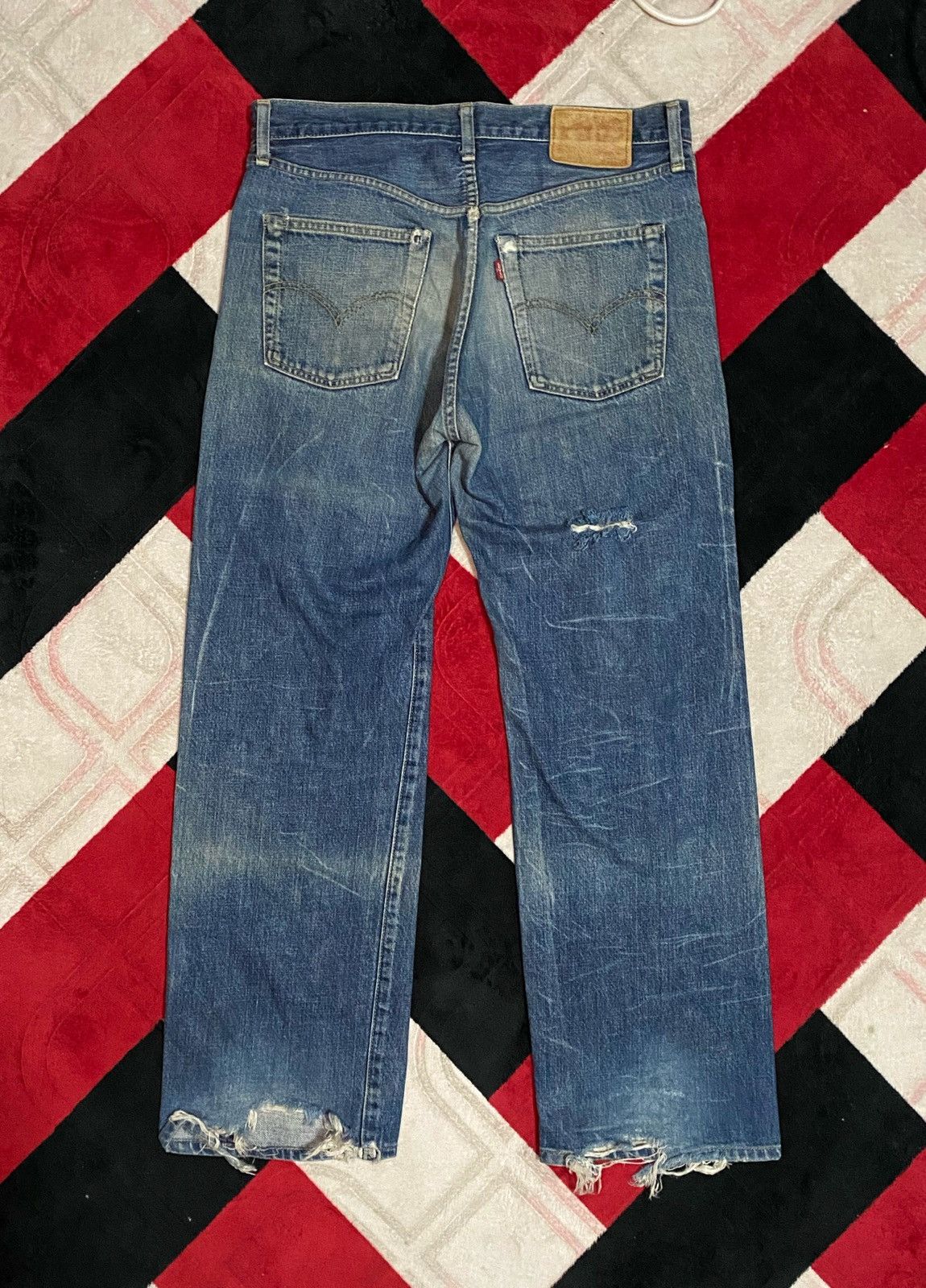 Levi's × Levi's Vintage Clothing Distressed Levis Big E Selvedge Denim Jeans Size US 32 / EU 48 - 8 Thumbnail
