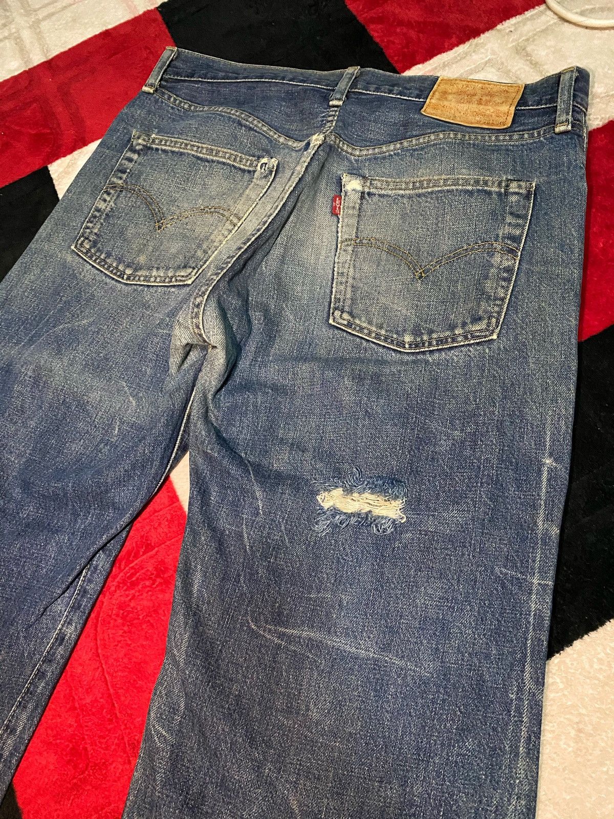Levi's × Levi's Vintage Clothing Distressed Levis Big E Selvedge Denim Jeans Size US 32 / EU 48 - 10 Thumbnail