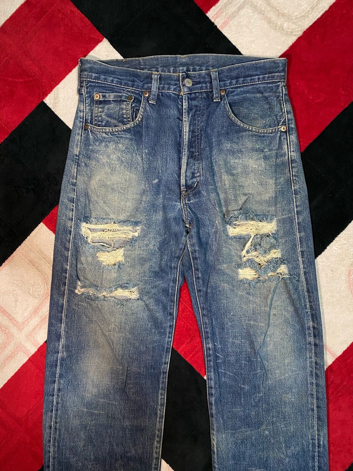 Levi's × Levi's Vintage Clothing Distressed Levis Big E Selvedge Denim Jeans Size US 32 / EU 48 - 2 Thumbnail