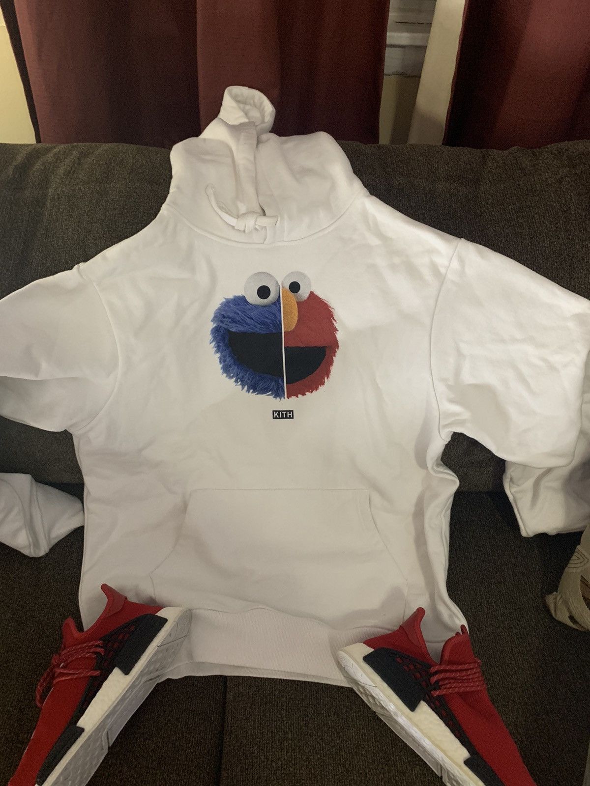 Bergdorf Goodman × Kith Kith Berdorf Goodman x MOMI Size US M / EU 48-50 / 2 - 4 Thumbnail