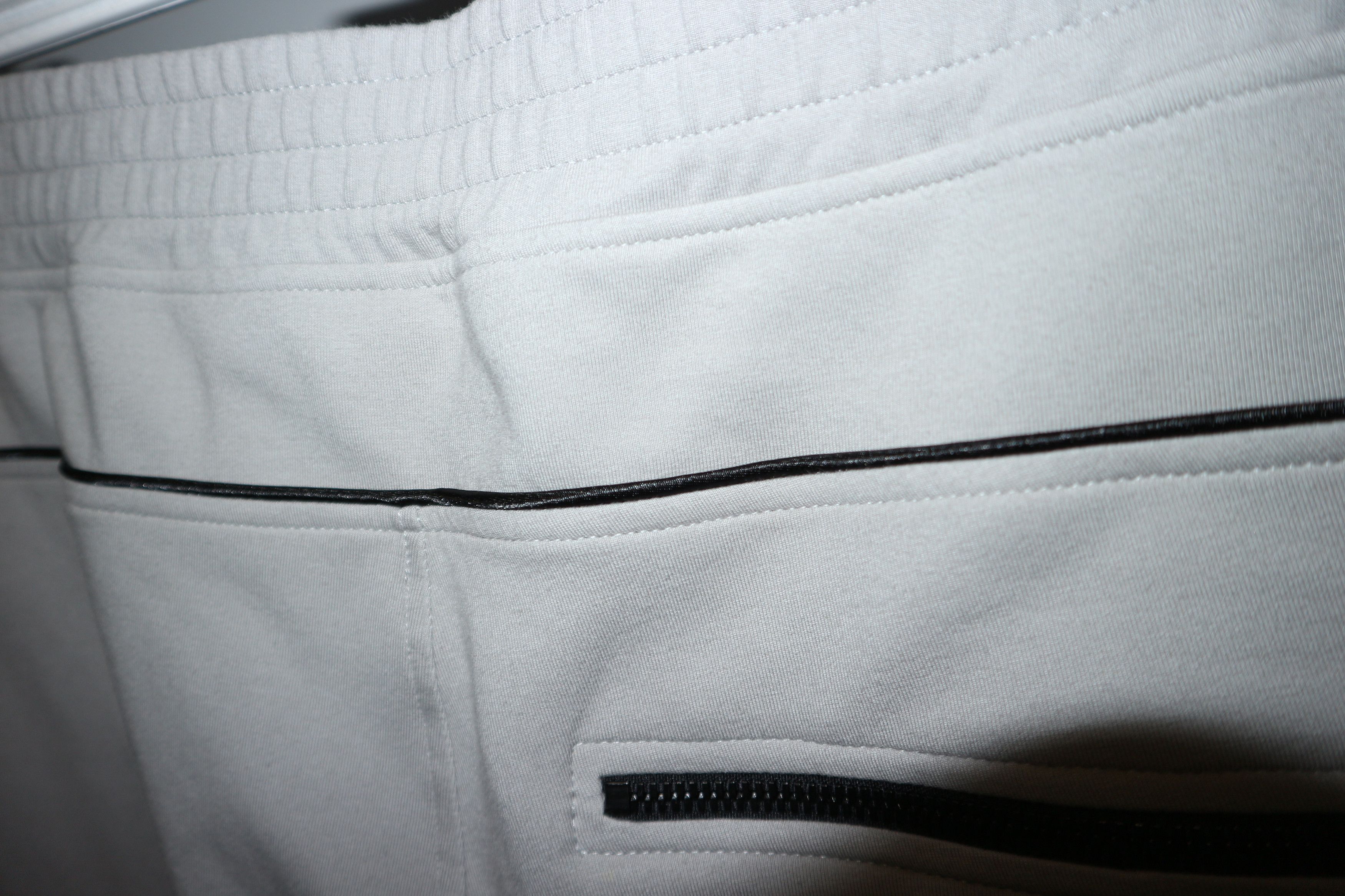 Neil Barrett neoprene shorts Size US 32 / EU 48 - 6 Thumbnail